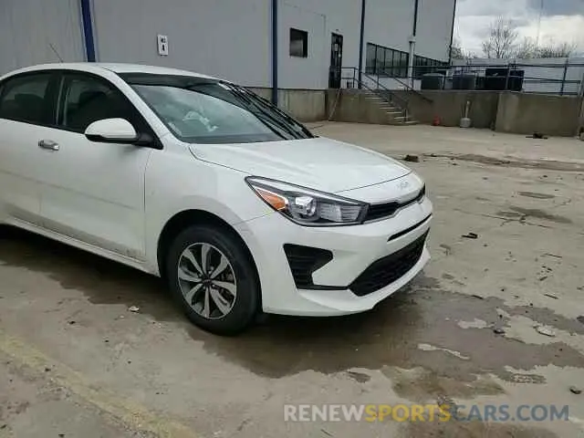 13 Photograph of a damaged car 3KPA24AD7NE506334 KIA RIO 2022