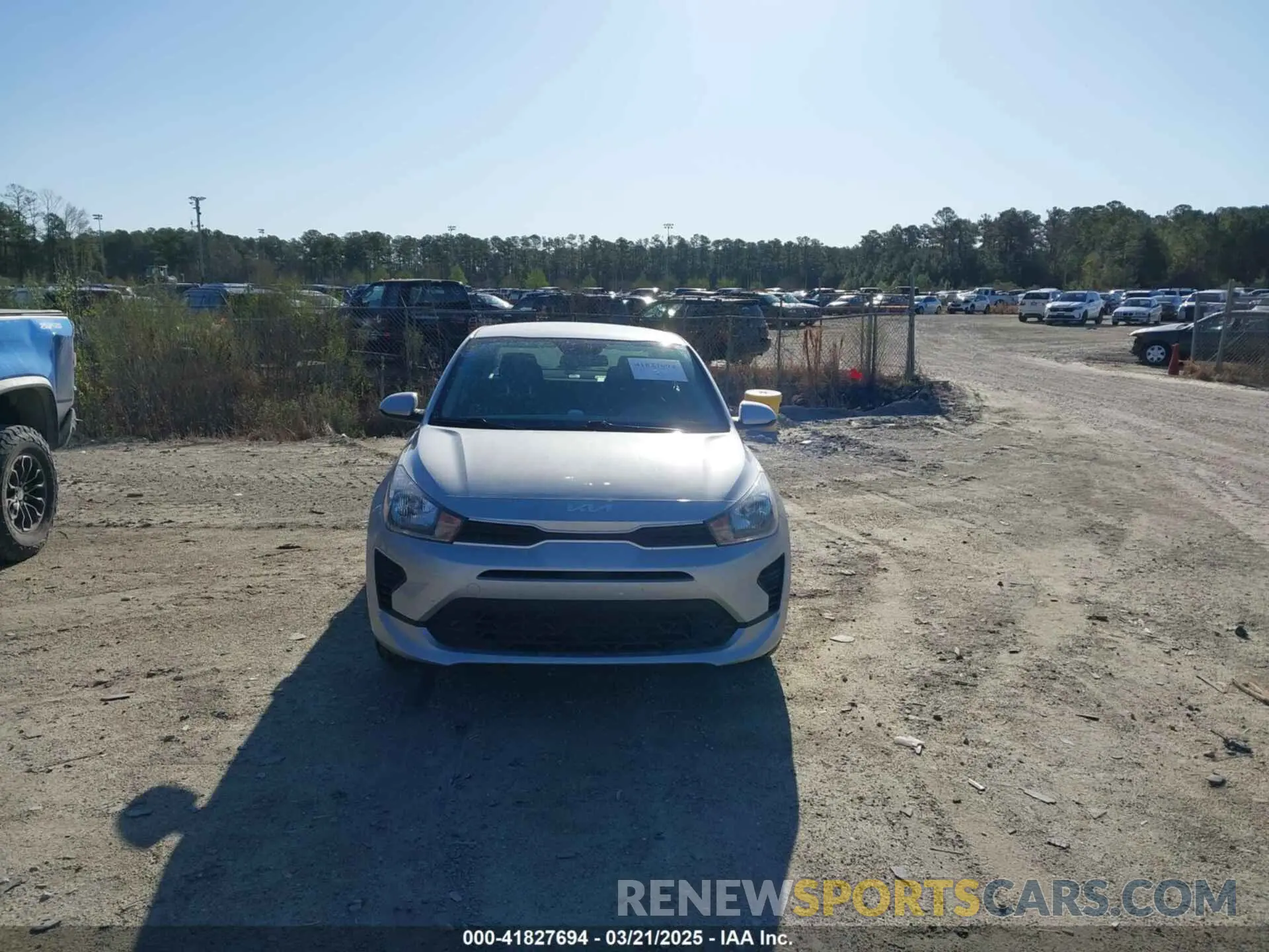 12 Photograph of a damaged car 3KPA24AD8NE434012 KIA RIO 2022