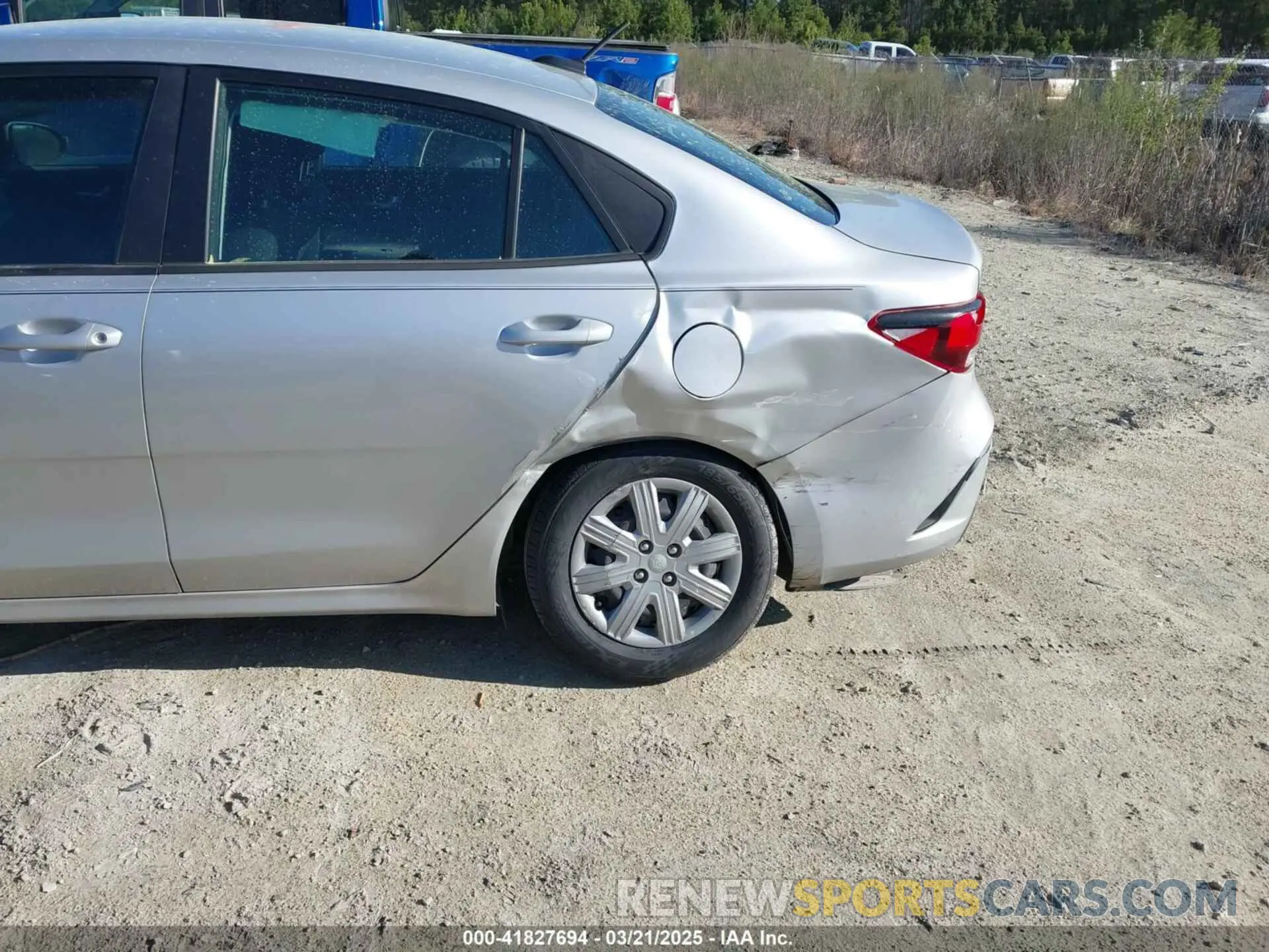 6 Photograph of a damaged car 3KPA24AD8NE434012 KIA RIO 2022