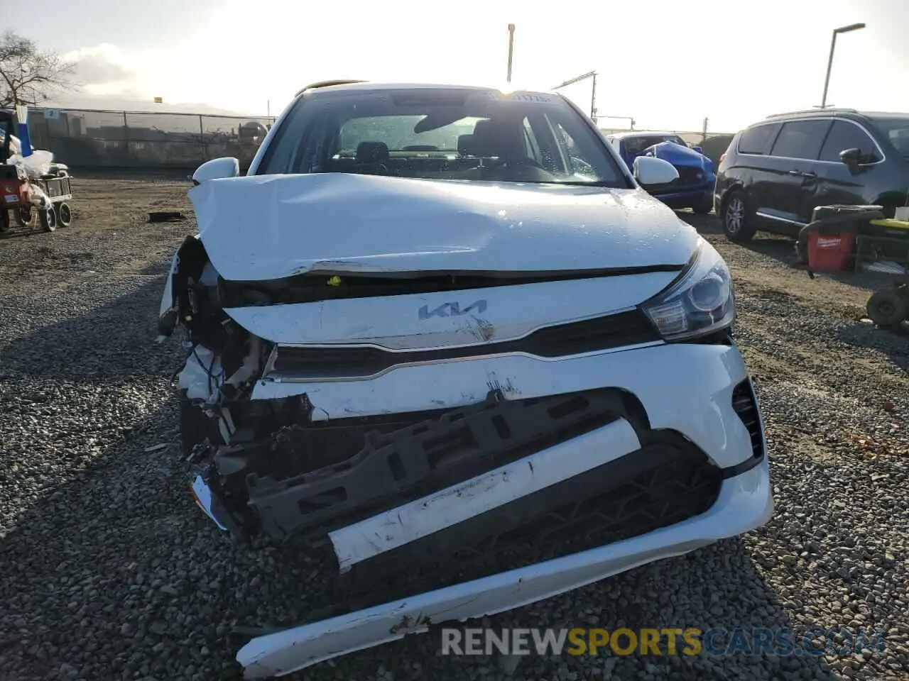 5 Photograph of a damaged car 3KPA24AD8NE501028 KIA RIO 2022
