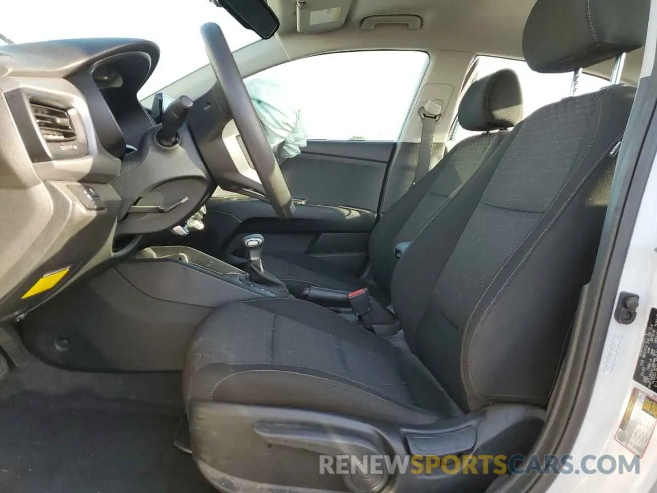 7 Photograph of a damaged car 3KPA24AD8NE501028 KIA RIO 2022