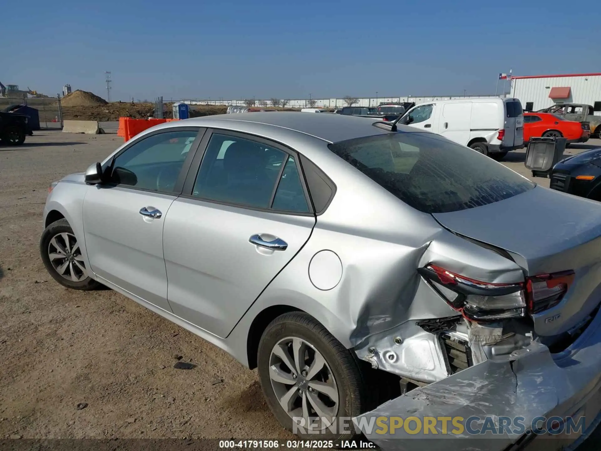 3 Photograph of a damaged car 3KPA24AD9NE441681 KIA RIO 2022
