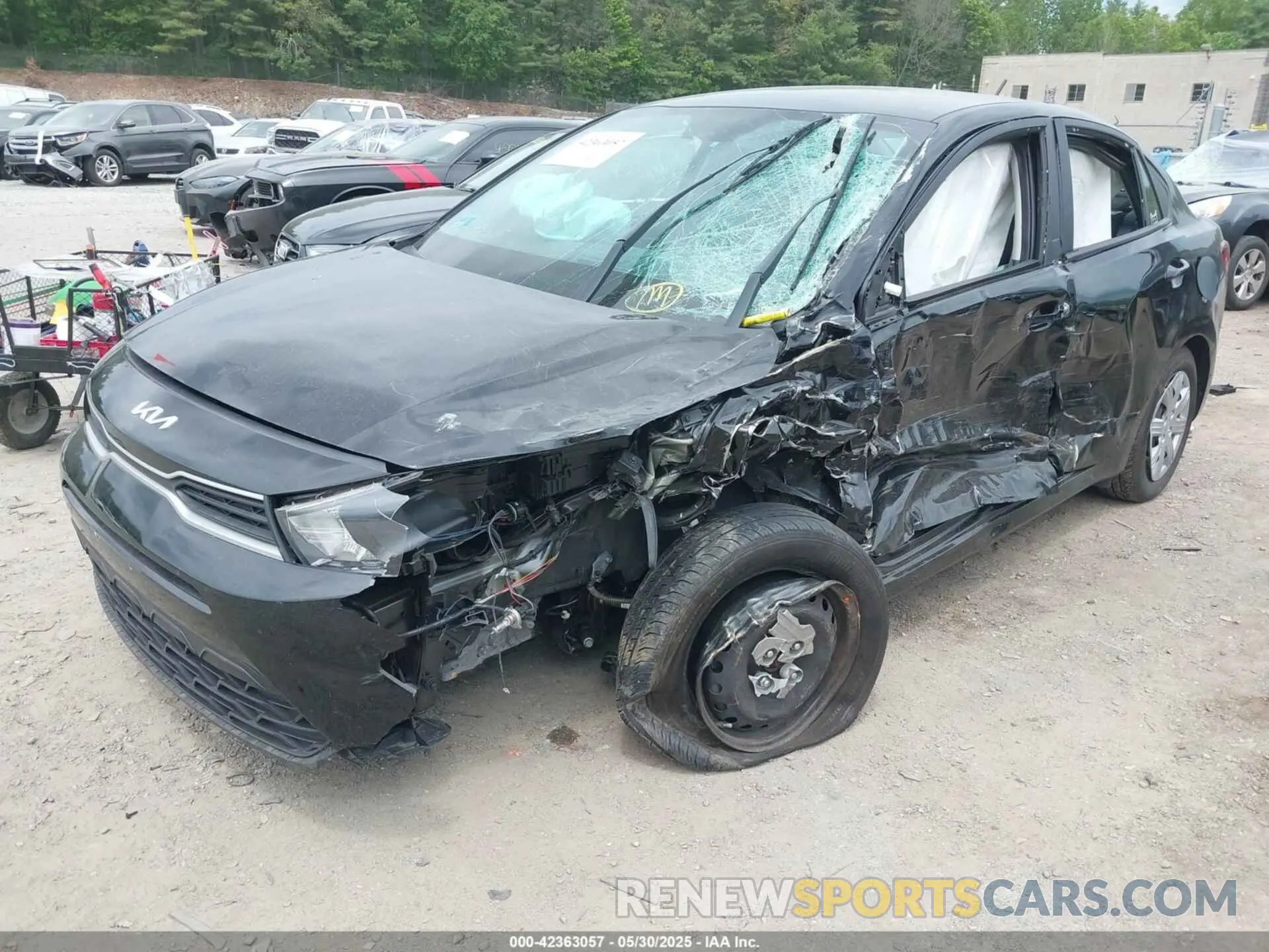 2 Photograph of a damaged car 3KPA24AD9NE452566 KIA RIO 2022