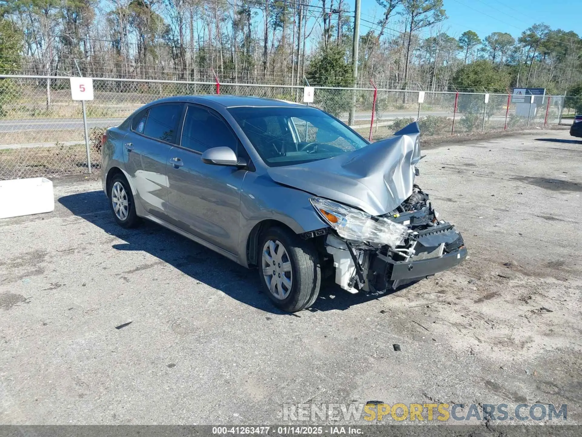 1 Photograph of a damaged car 3KPA24AD9NE464104 KIA RIO 2022