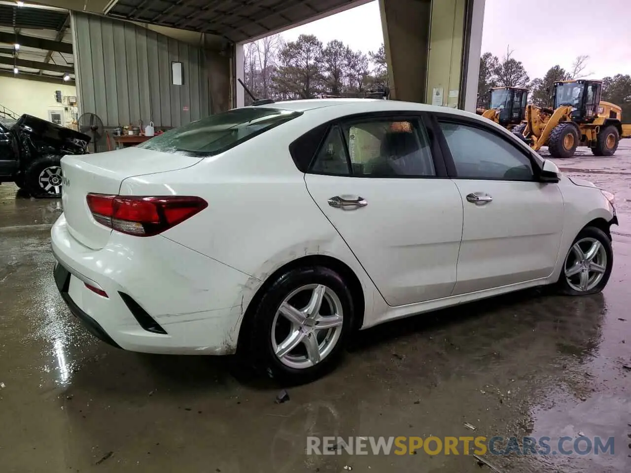 3 Photograph of a damaged car 3KPA24AD9NE496132 KIA RIO 2022