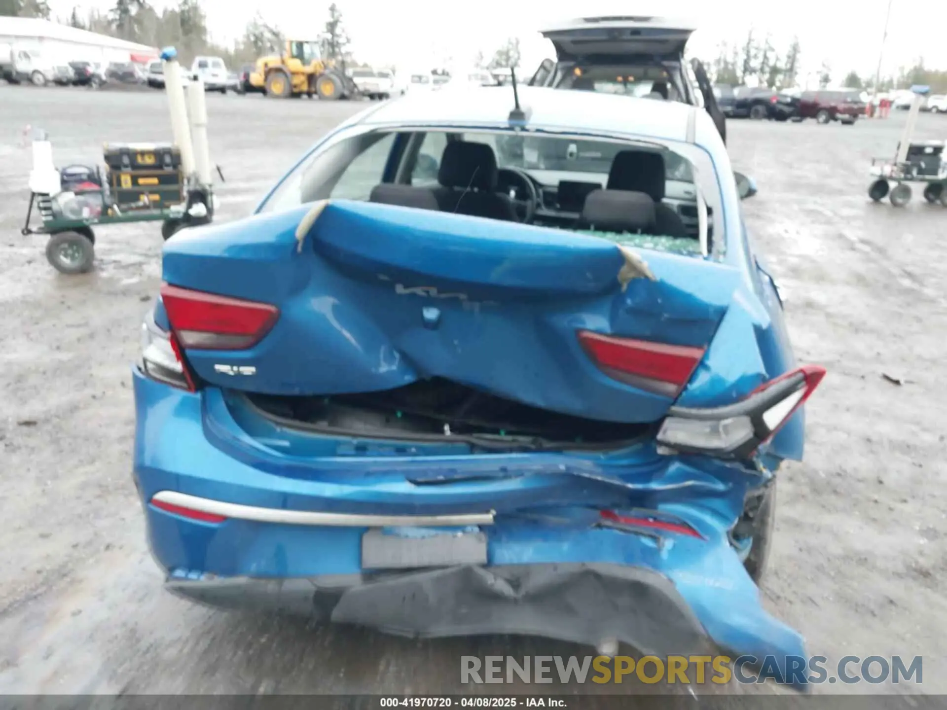 6 Photograph of a damaged car 3KPA24AD9NE508022 KIA RIO 2022