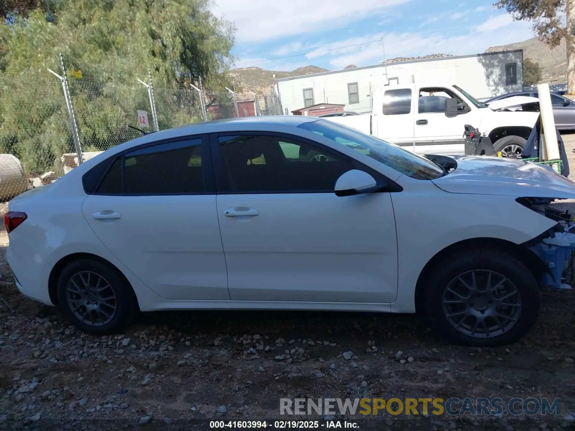 13 Photograph of a damaged car 3KPA24ADXNE445285 KIA RIO 2022