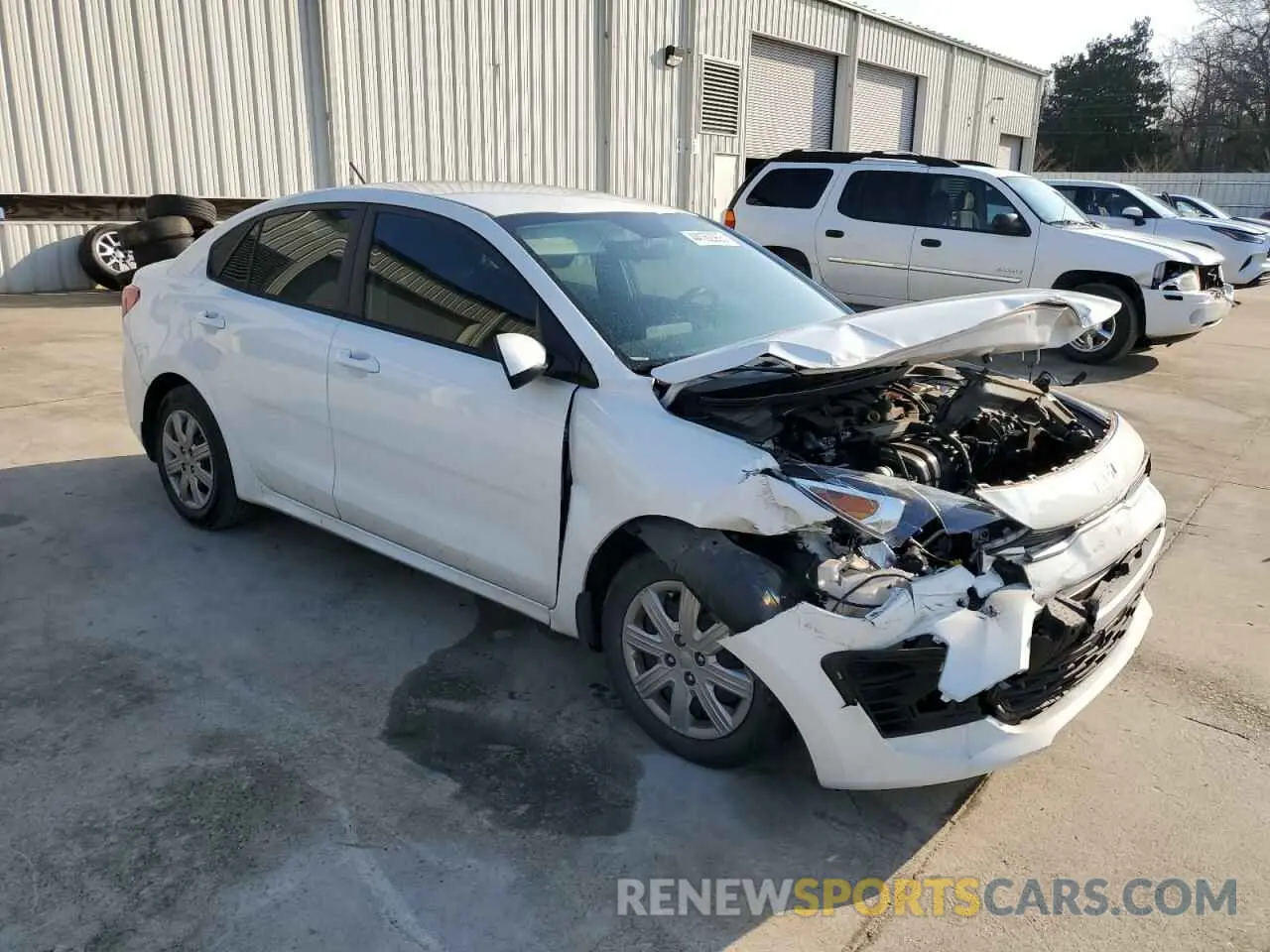 4 Photograph of a damaged car 3KPA24ADXNE500639 KIA RIO 2022