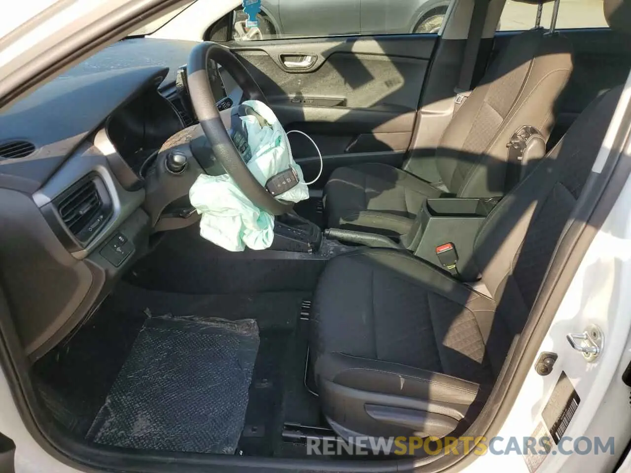7 Photograph of a damaged car 3KPA24ADXNE500639 KIA RIO 2022
