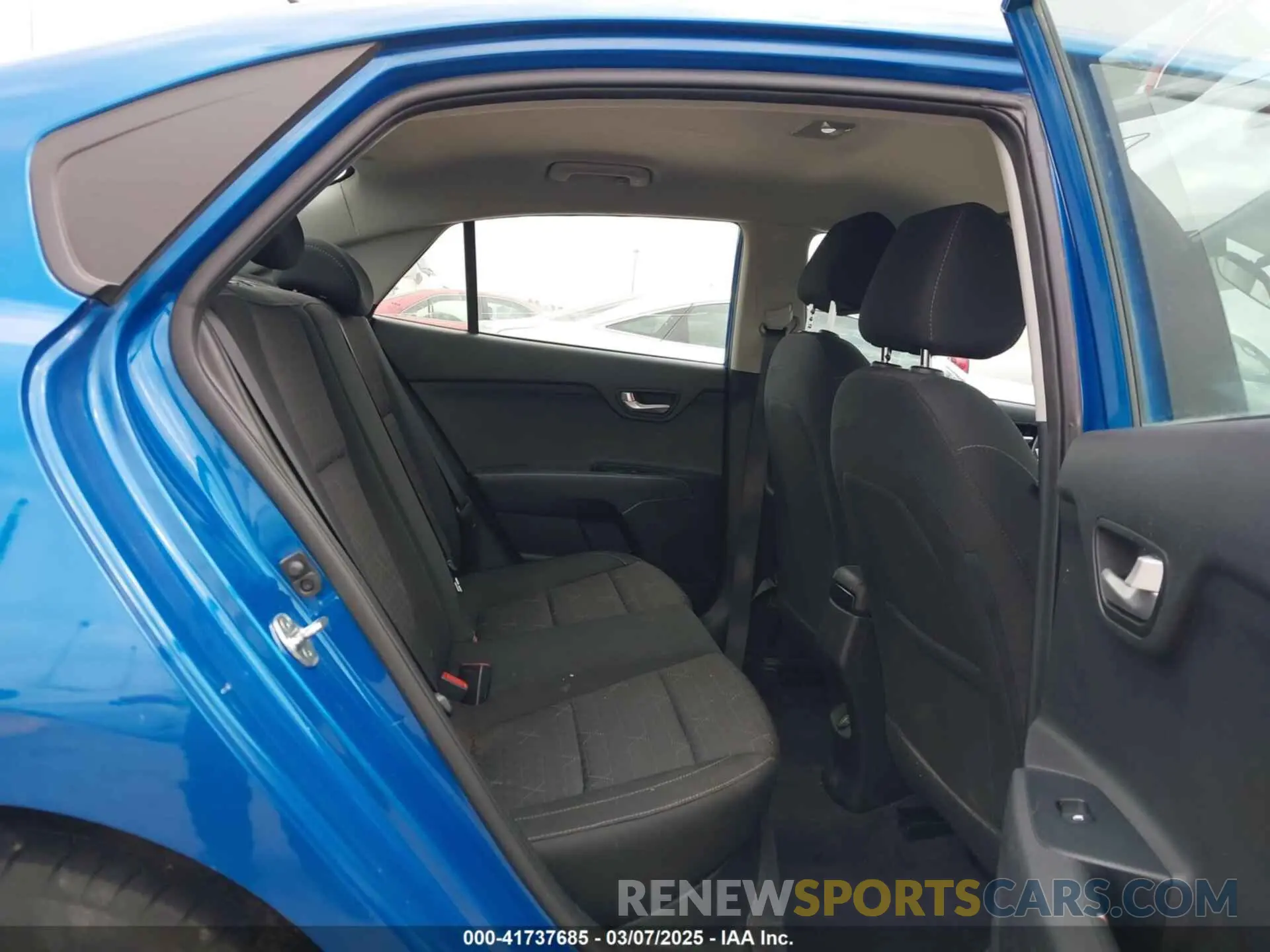 8 Photograph of a damaged car 3KPA24ADXNE508756 KIA RIO 2022