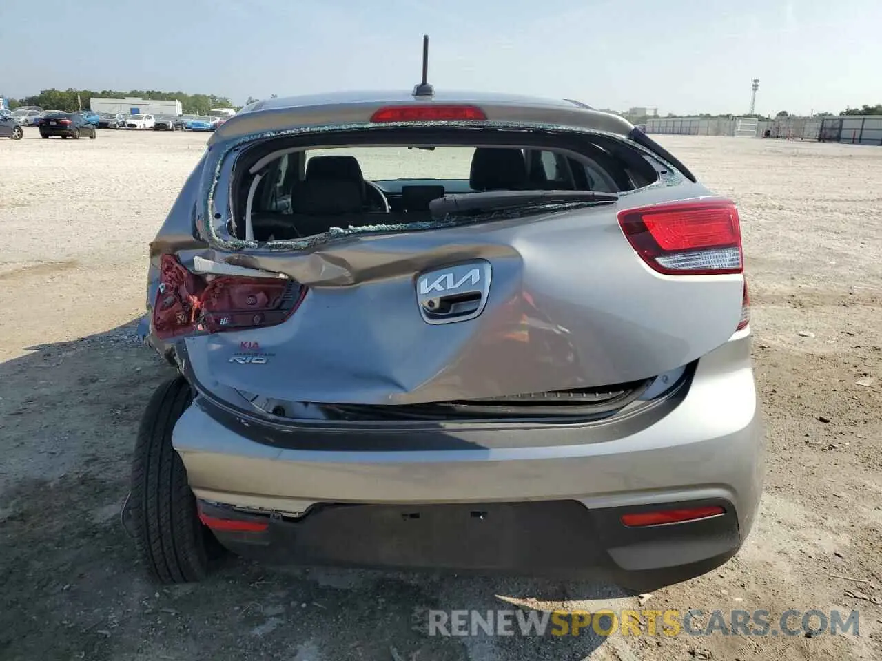 6 Photograph of a damaged car 3KPA25AD0NE482688 KIA RIO 2022