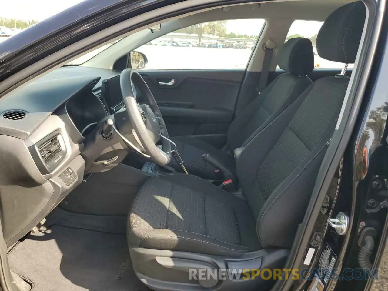 7 Photograph of a damaged car 3KPA25AD8NE464276 KIA RIO 2022