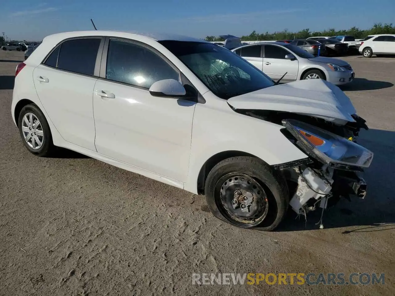 4 Photograph of a damaged car 3KPA25AD8NE464410 KIA RIO 2022