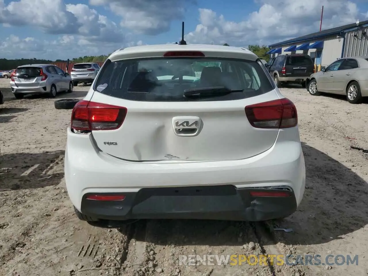 6 Photograph of a damaged car 3KPA25AD8NE471230 KIA RIO 2022