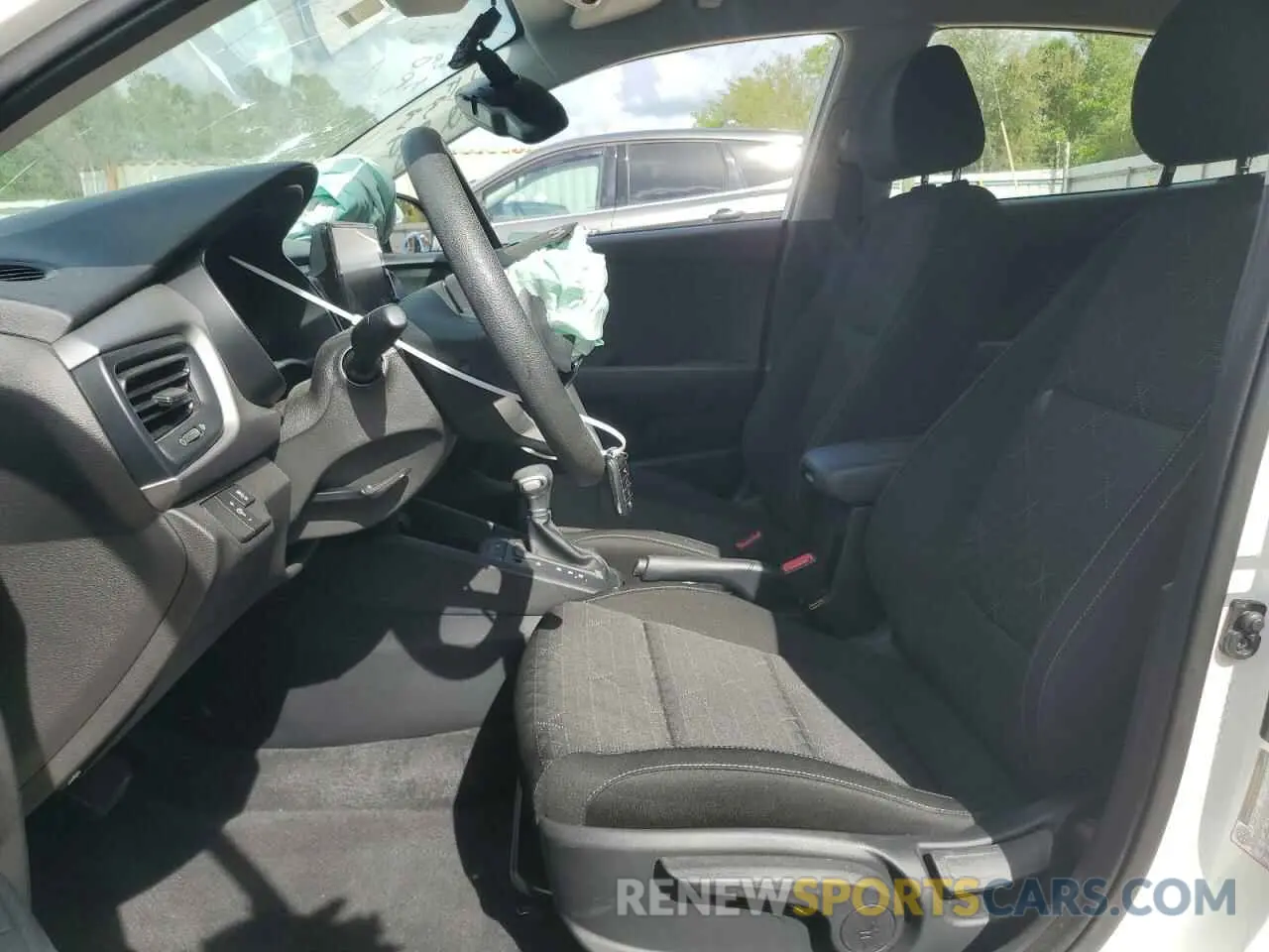 7 Photograph of a damaged car 3KPA25AD8NE471230 KIA RIO 2022