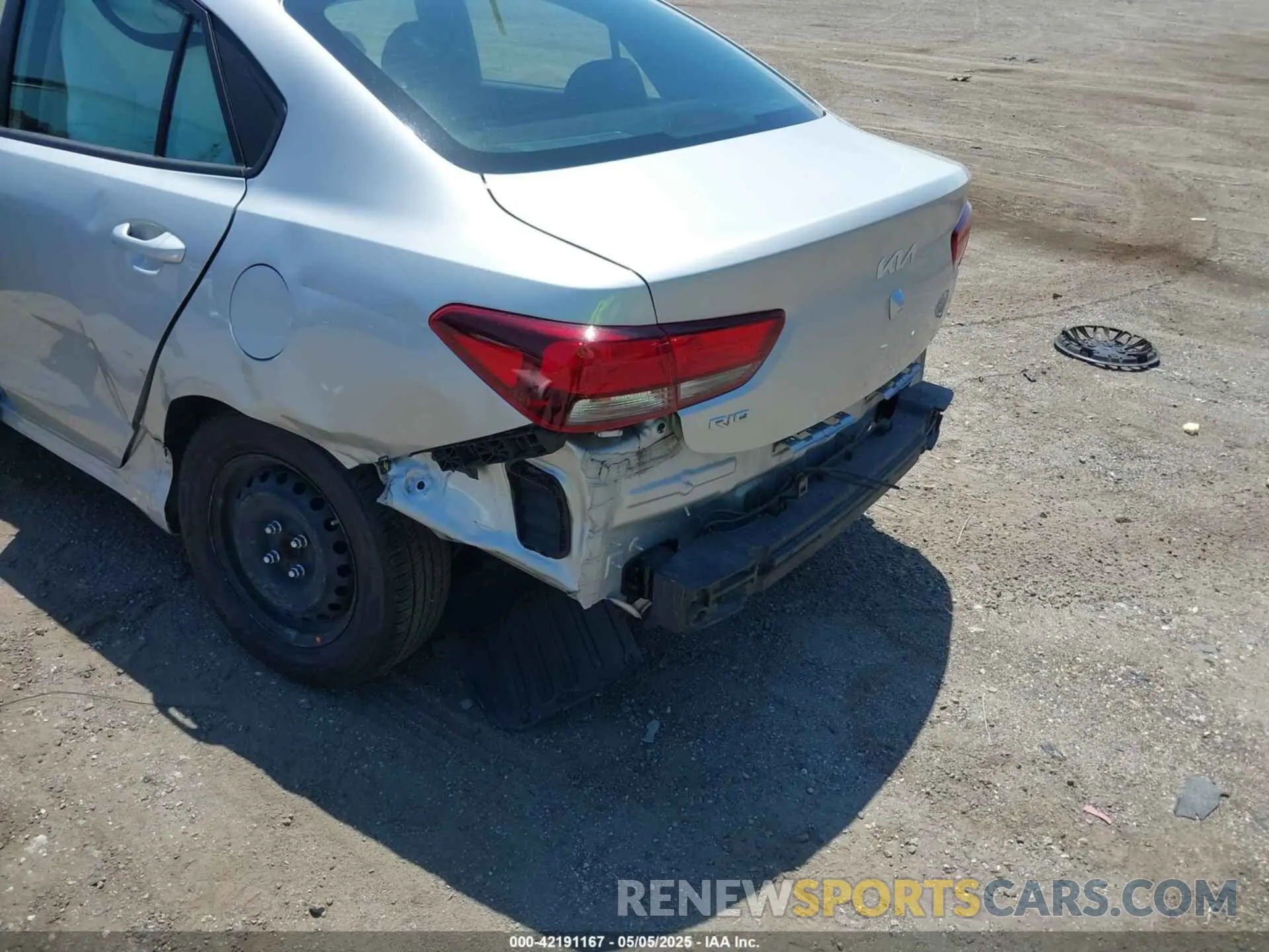 6 Photograph of a damaged car 3KPA24AD0PE520501 KIA RIO 2023