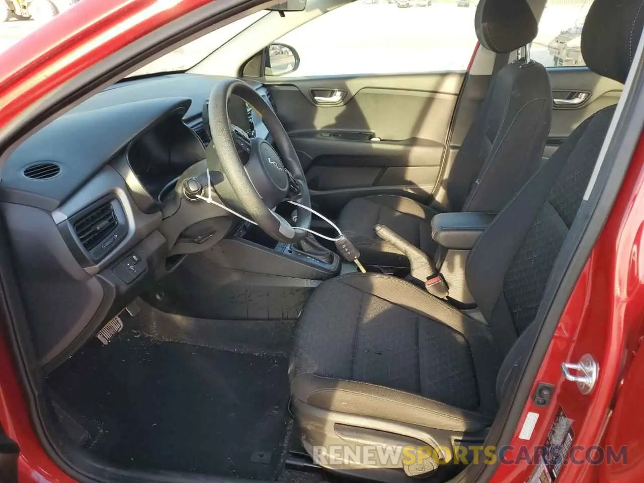 7 Photograph of a damaged car 3KPA24AD0PE530560 KIA RIO 2023