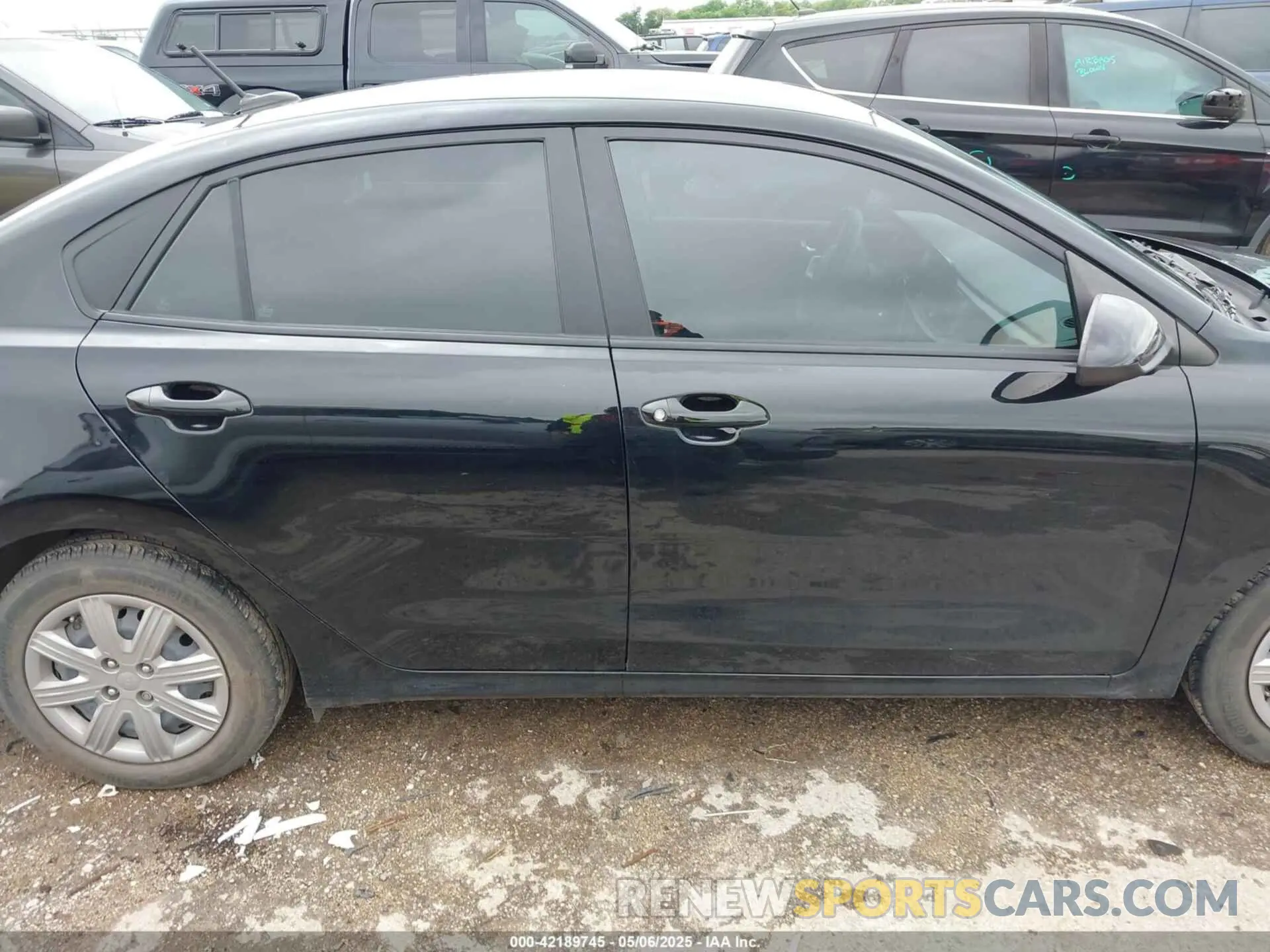 13 Photograph of a damaged car 3KPA24AD0PE544068 KIA RIO 2023