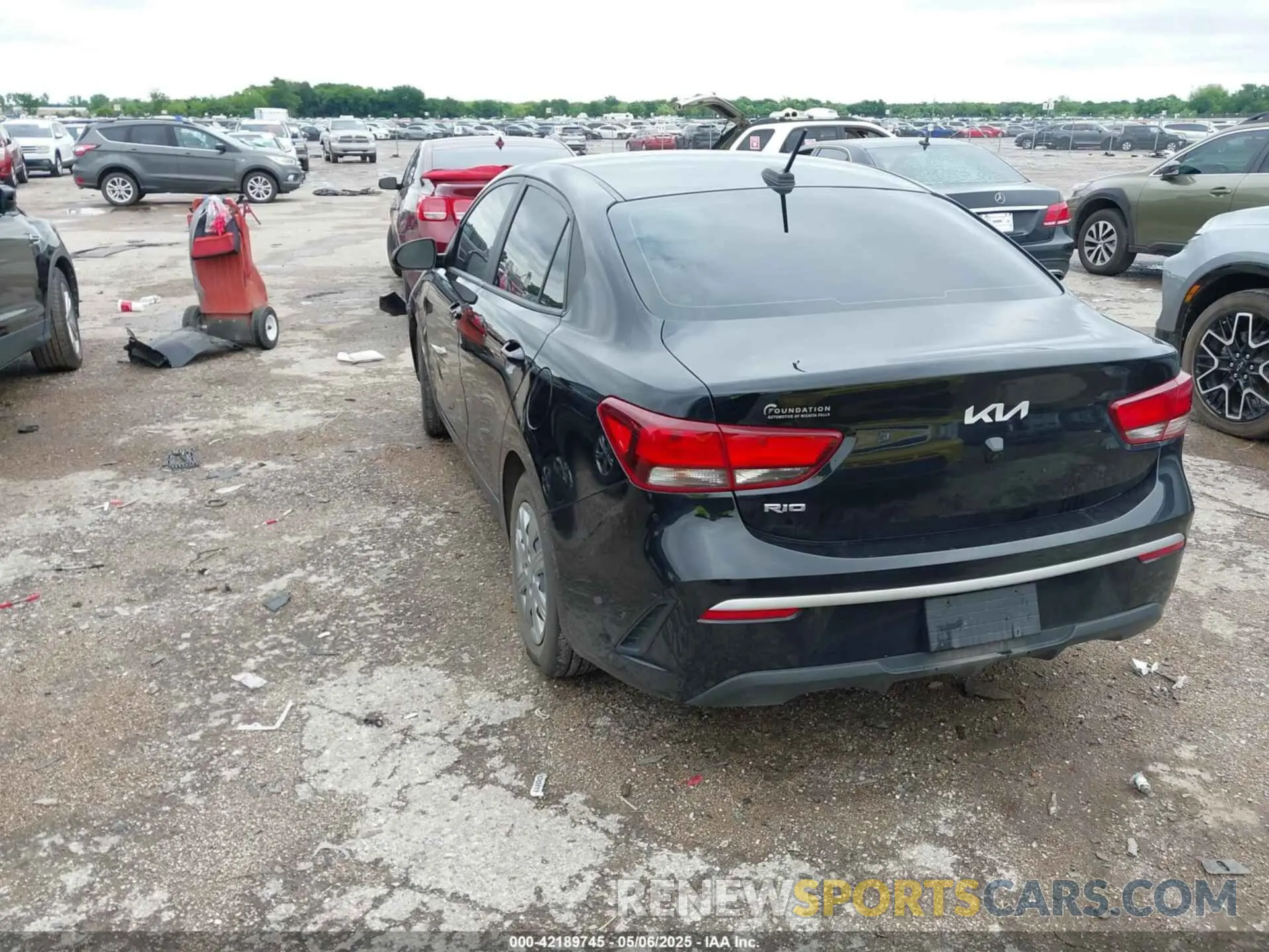 3 Photograph of a damaged car 3KPA24AD0PE544068 KIA RIO 2023