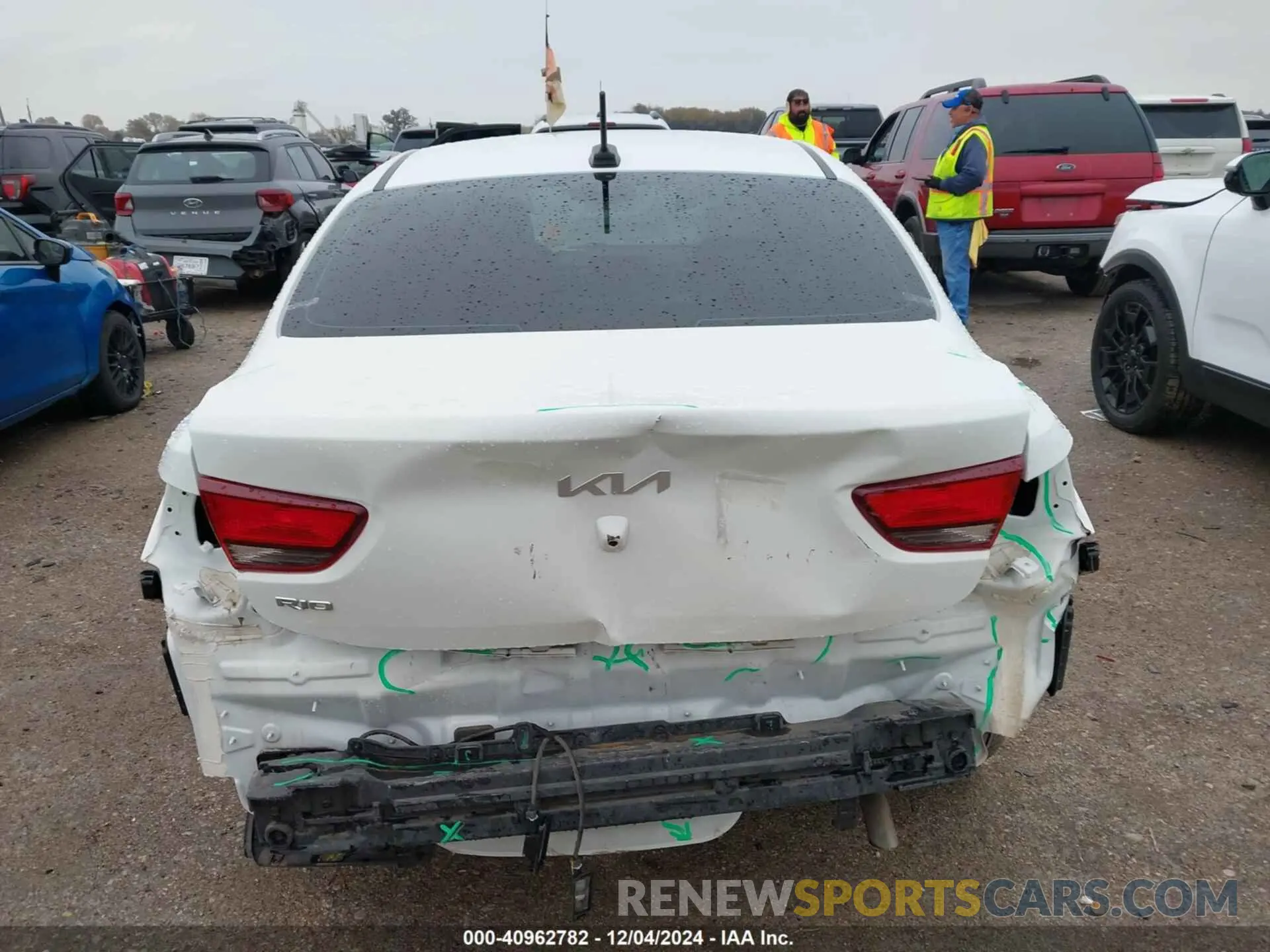 15 Photograph of a damaged car 3KPA24AD0PE544118 KIA RIO 2023