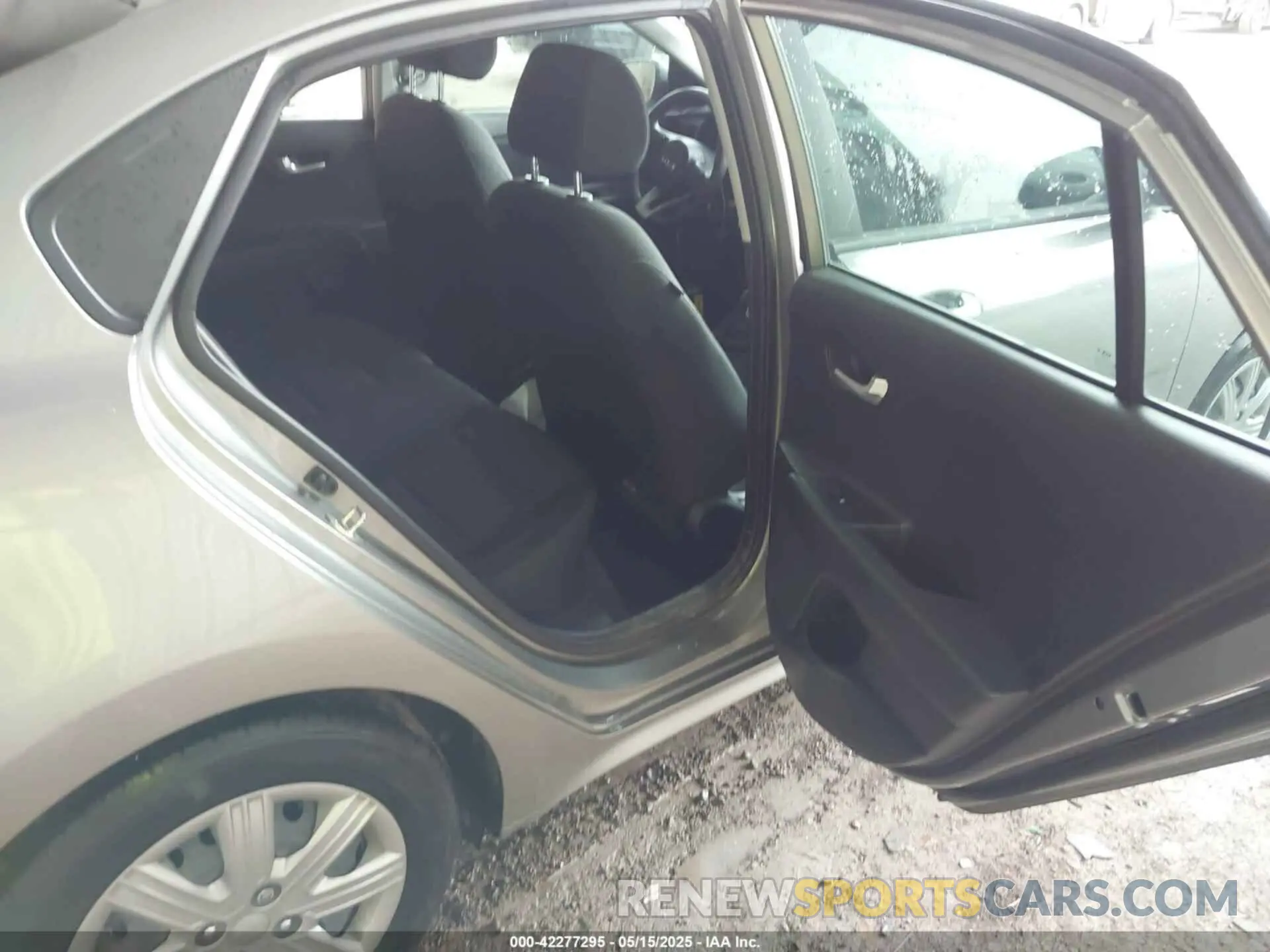 8 Photograph of a damaged car 3KPA24AD0PE553059 KIA RIO 2023