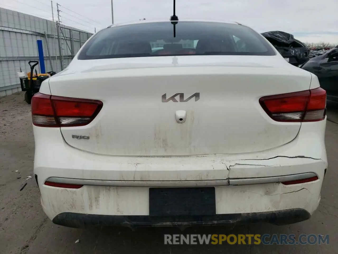 6 Photograph of a damaged car 3KPA24AD0PE566085 KIA RIO 2023