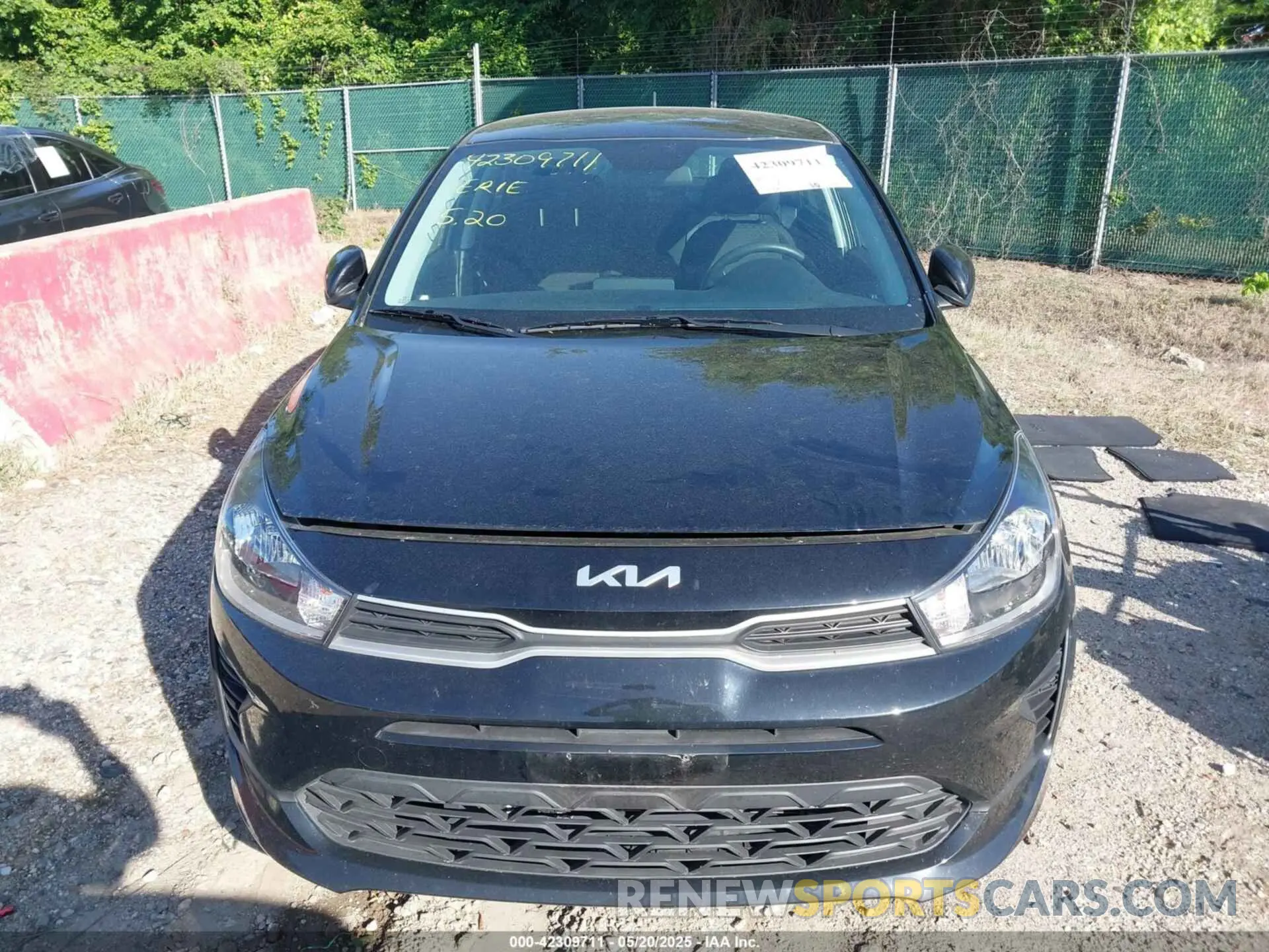 13 Photograph of a damaged car 3KPA24AD0PE594565 KIA RIO 2023