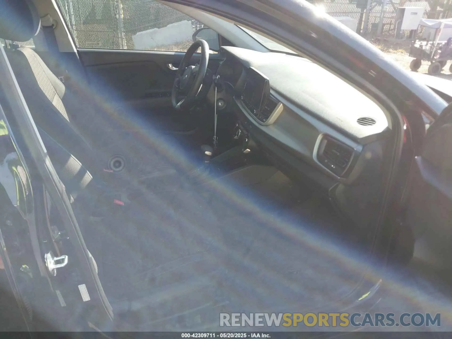 5 Photograph of a damaged car 3KPA24AD0PE594565 KIA RIO 2023