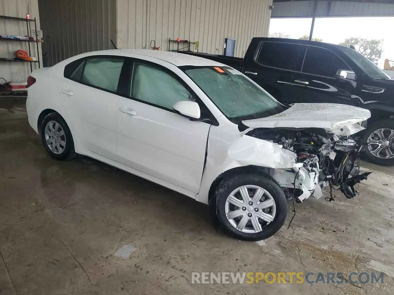 4 Photograph of a damaged car 3KPA24AD1PE521334 KIA RIO 2023