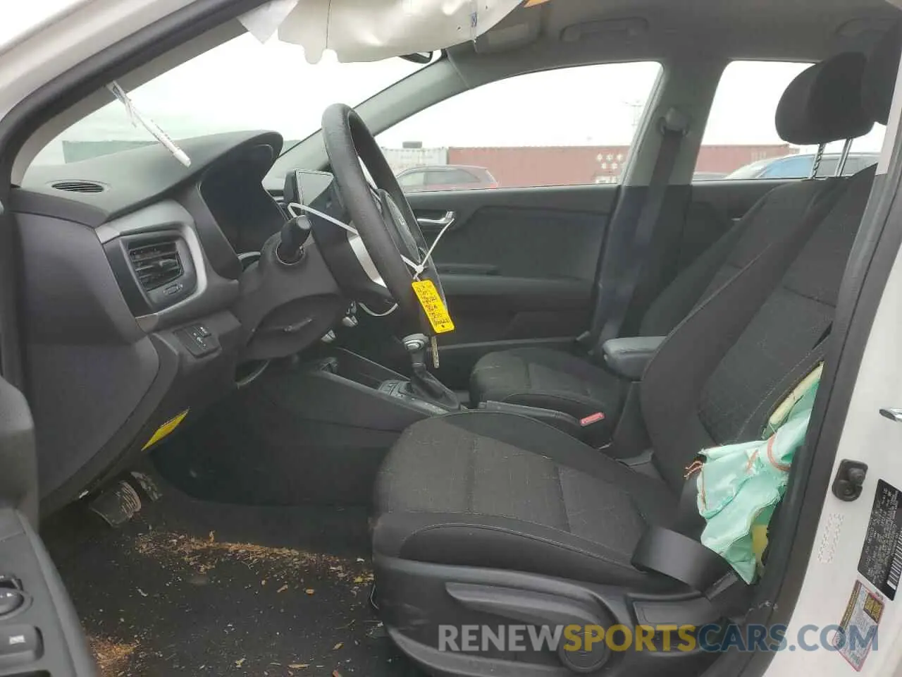 7 Photograph of a damaged car 3KPA24AD1PE524072 KIA RIO 2023