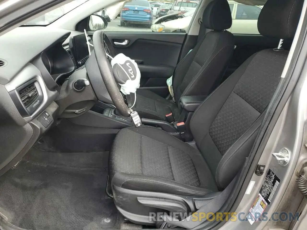 7 Photograph of a damaged car 3KPA24AD1PE552714 KIA RIO 2023