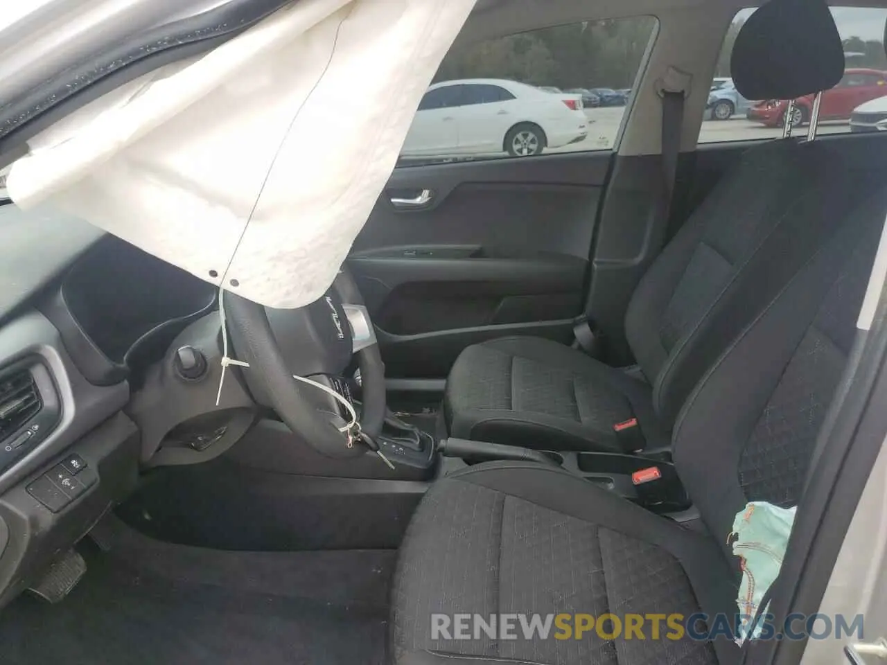 7 Photograph of a damaged car 3KPA24AD1PE604049 KIA RIO 2023