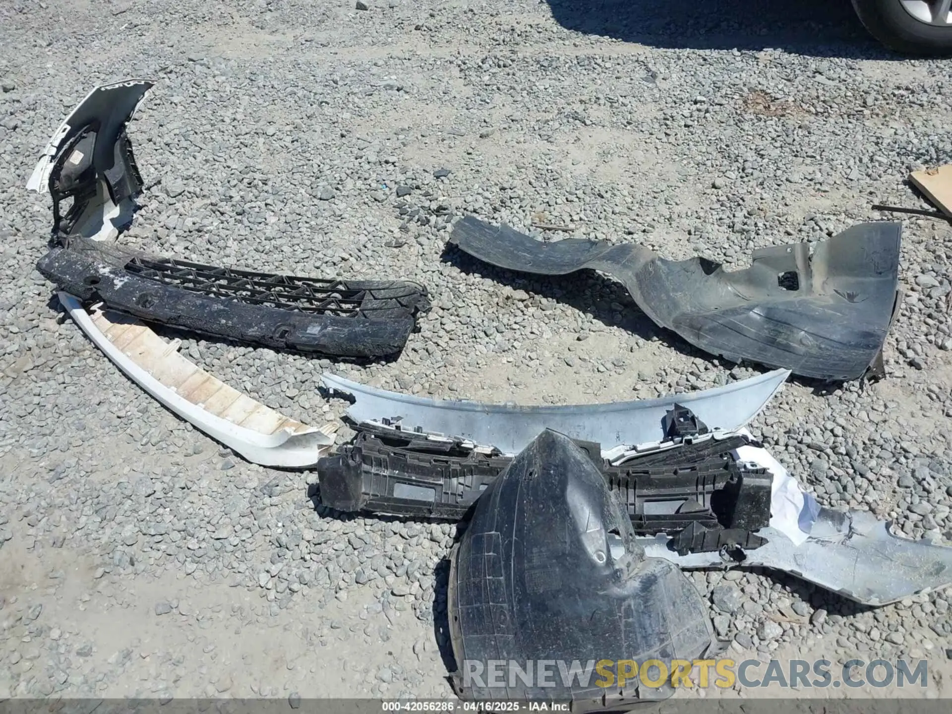 12 Photograph of a damaged car 3KPA24AD2PE560515 KIA RIO 2023