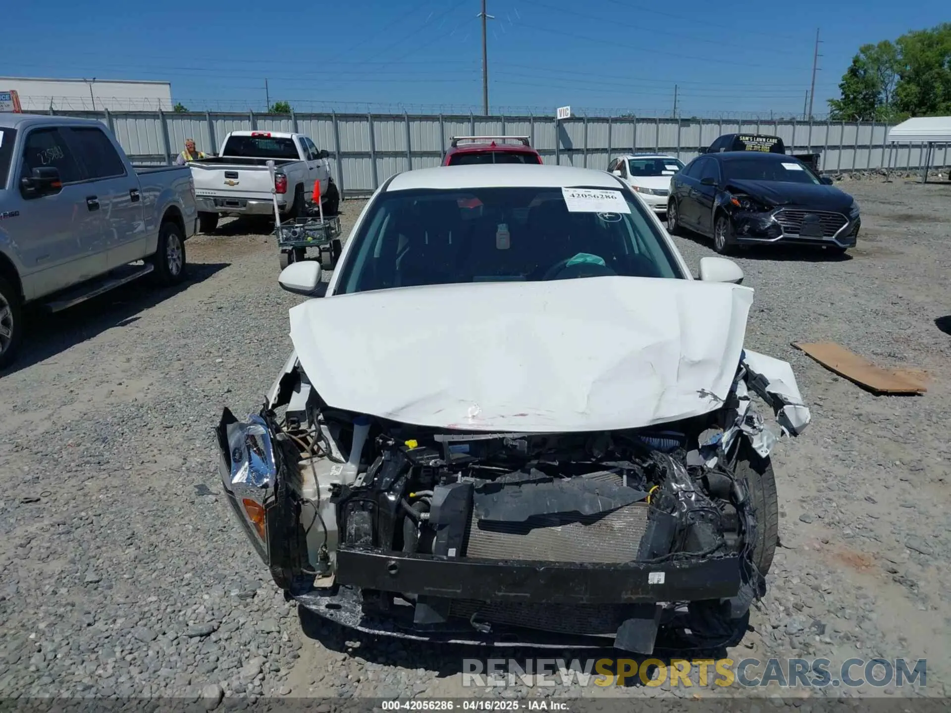 13 Photograph of a damaged car 3KPA24AD2PE560515 KIA RIO 2023