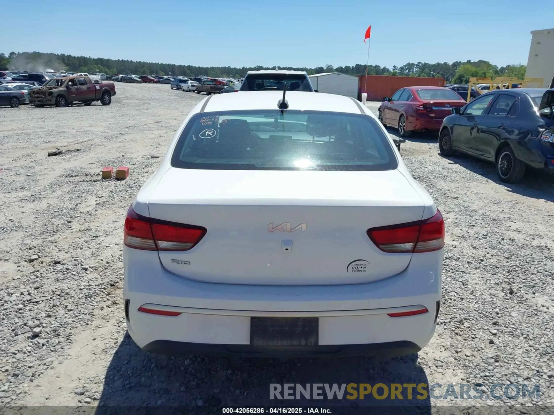 17 Photograph of a damaged car 3KPA24AD2PE560515 KIA RIO 2023