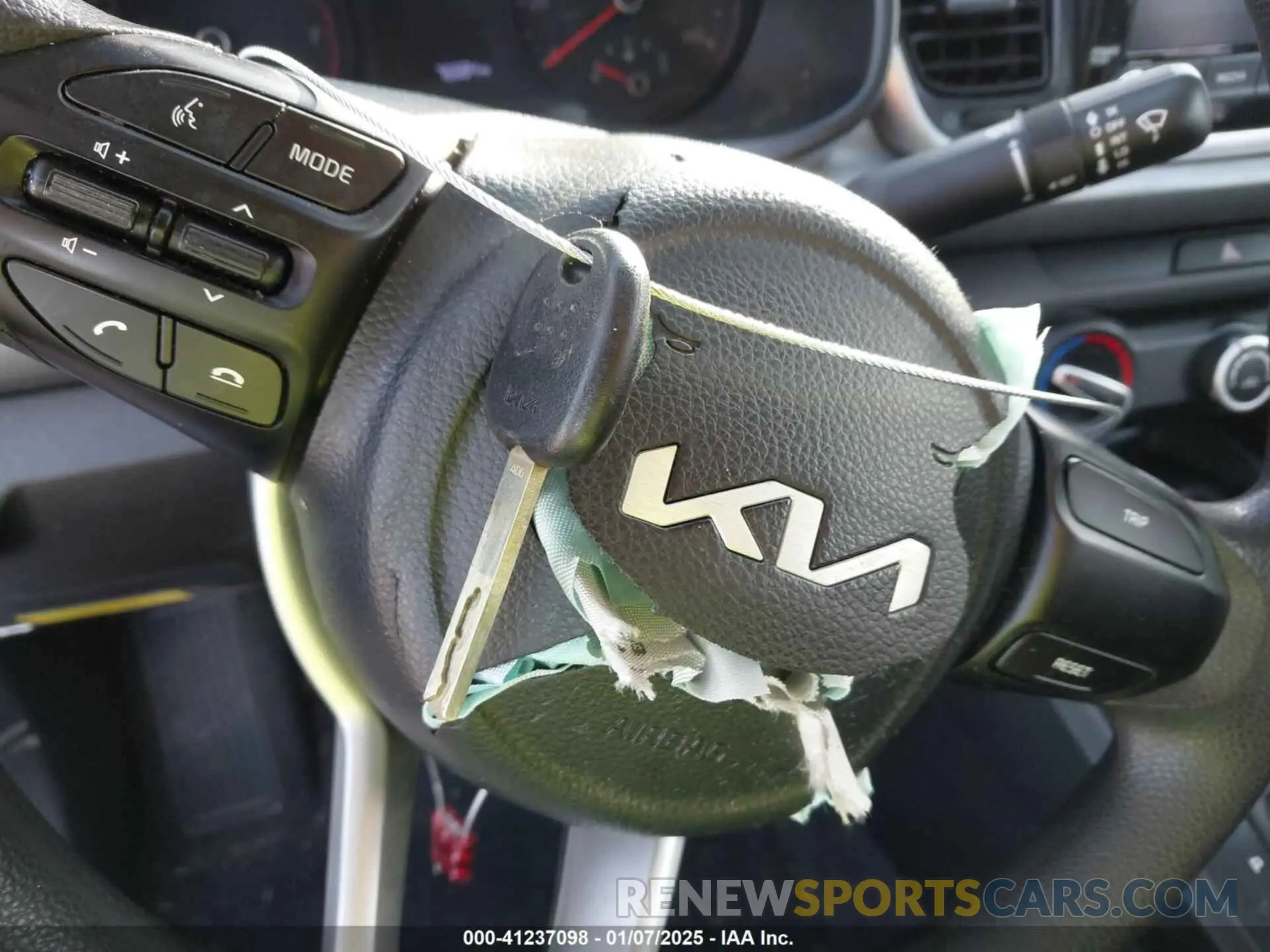 11 Photograph of a damaged car 3KPA24AD2PE573121 KIA RIO 2023
