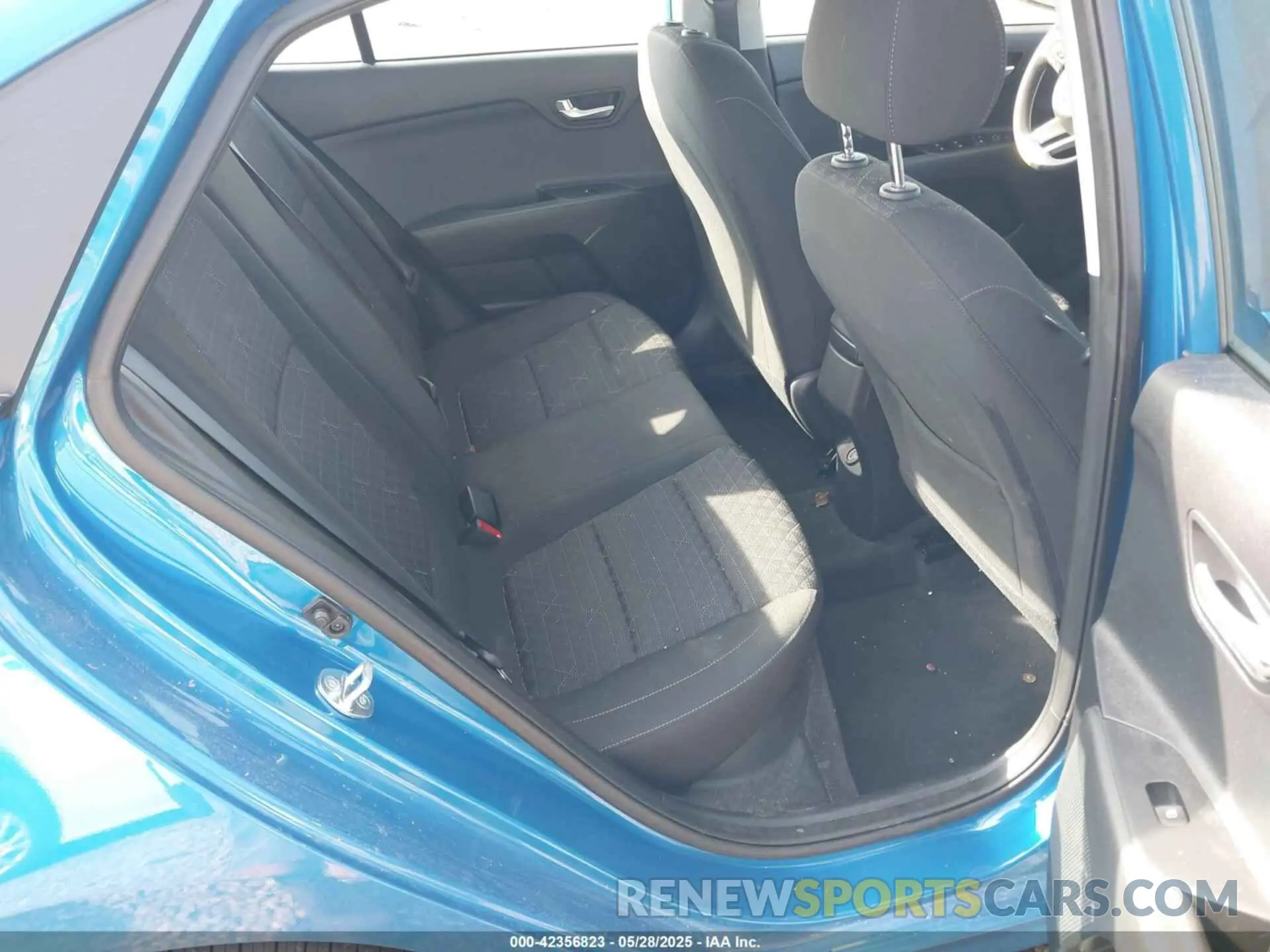 8 Photograph of a damaged car 3KPA24AD2PE576245 KIA RIO 2023