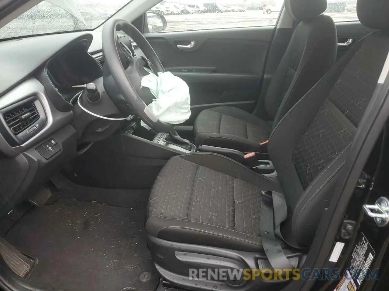 7 Photograph of a damaged car 3KPA24AD2PE616243 KIA RIO 2023