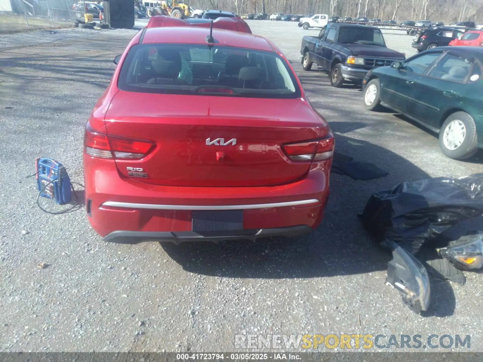 16 Photograph of a damaged car 3KPA24AD4PE520579 KIA RIO 2023