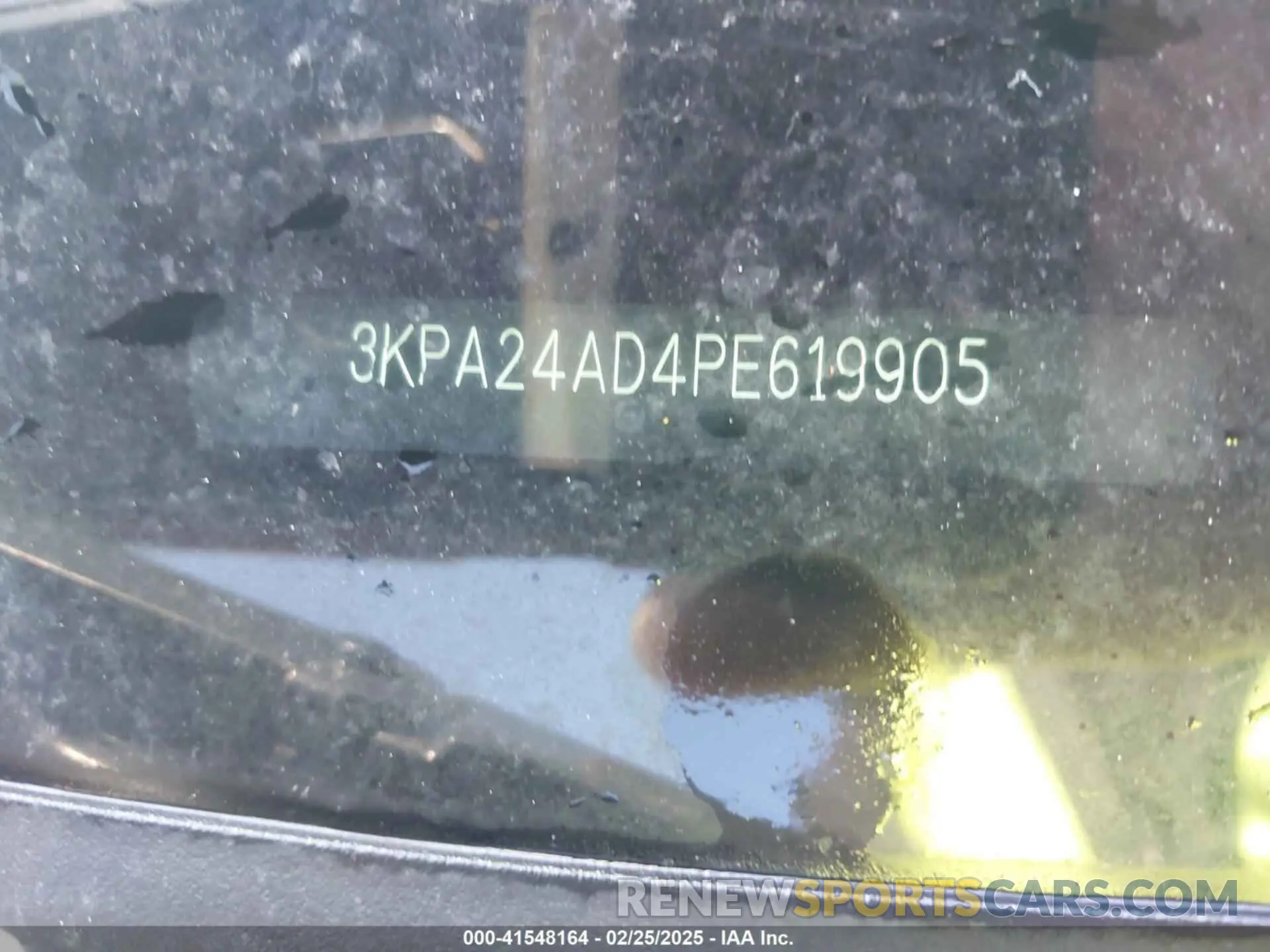 9 Photograph of a damaged car 3KPA24AD4PE619905 KIA RIO 2023