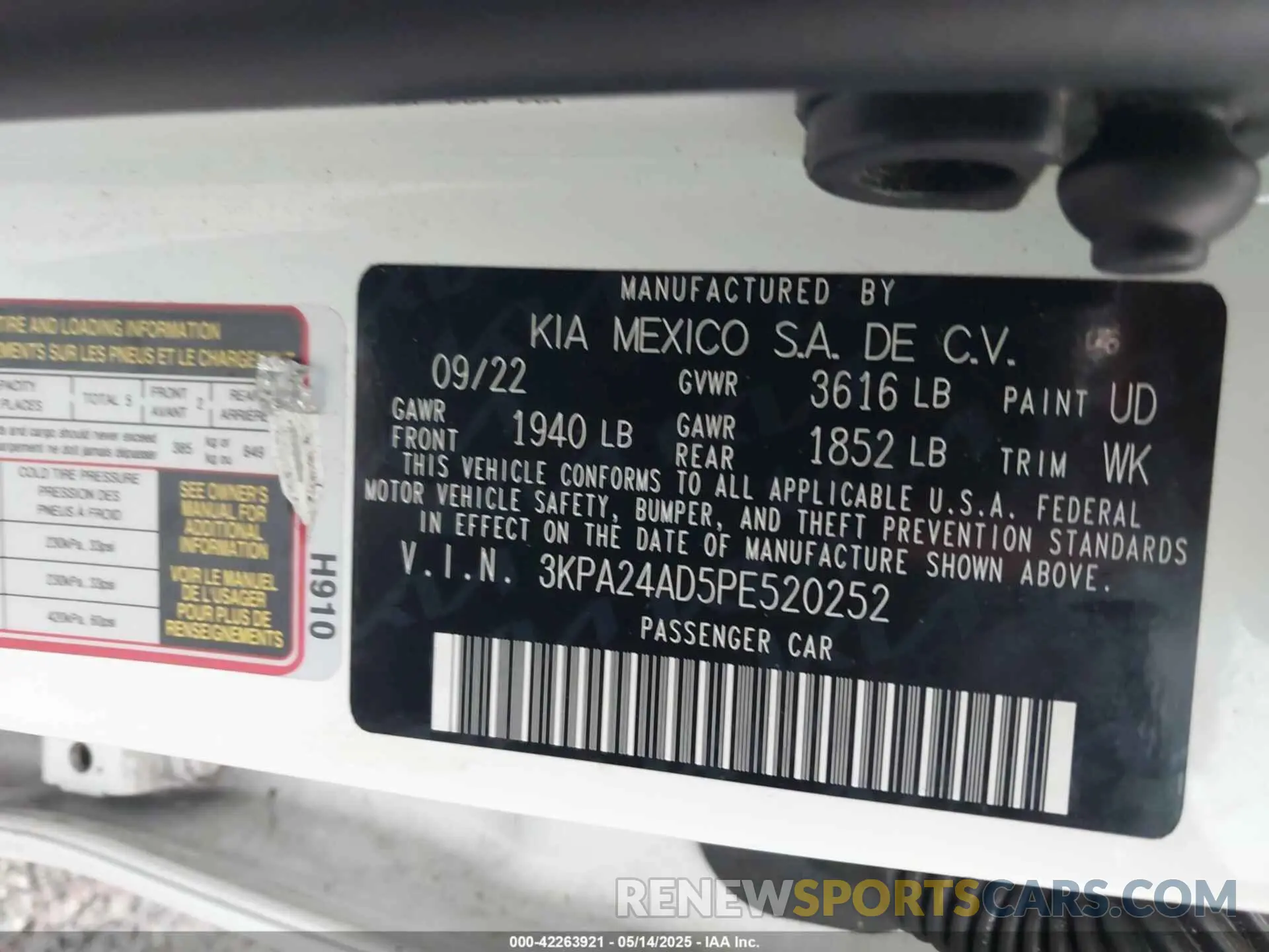 9 Photograph of a damaged car 3KPA24AD5PE520252 KIA RIO 2023