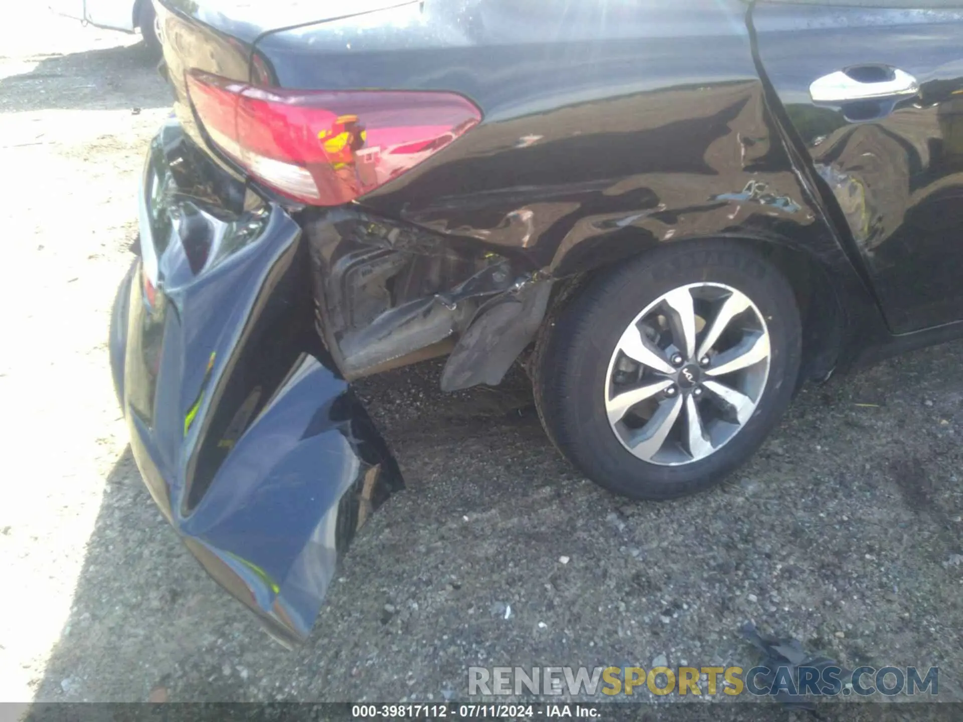 6 Photograph of a damaged car 3KPA24AD5PE531705 KIA RIO 2023