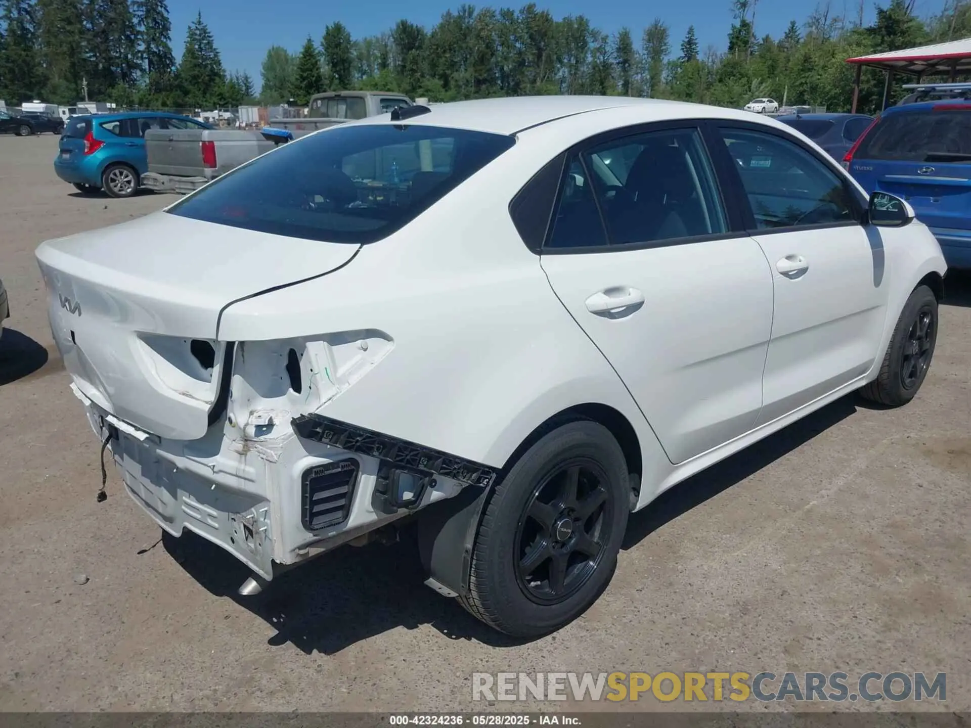 4 Photograph of a damaged car 3KPA24AD5PE615877 KIA RIO 2023