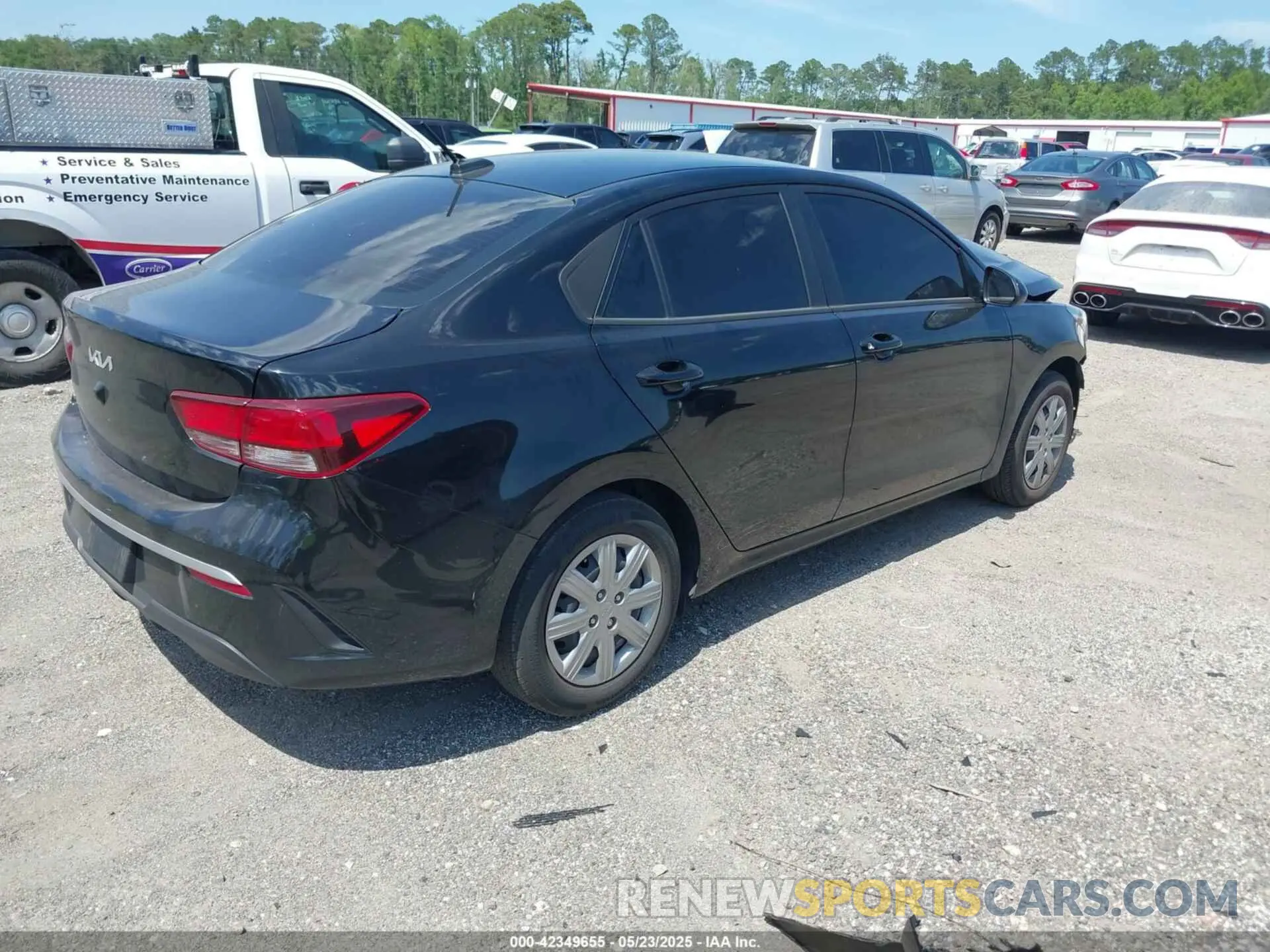 4 Photograph of a damaged car 3KPA24AD5PE619833 KIA RIO 2023
