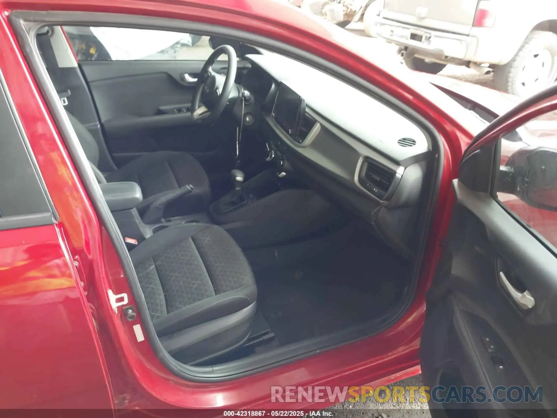 5 Photograph of a damaged car 3KPA24AD5PE621677 KIA RIO 2023