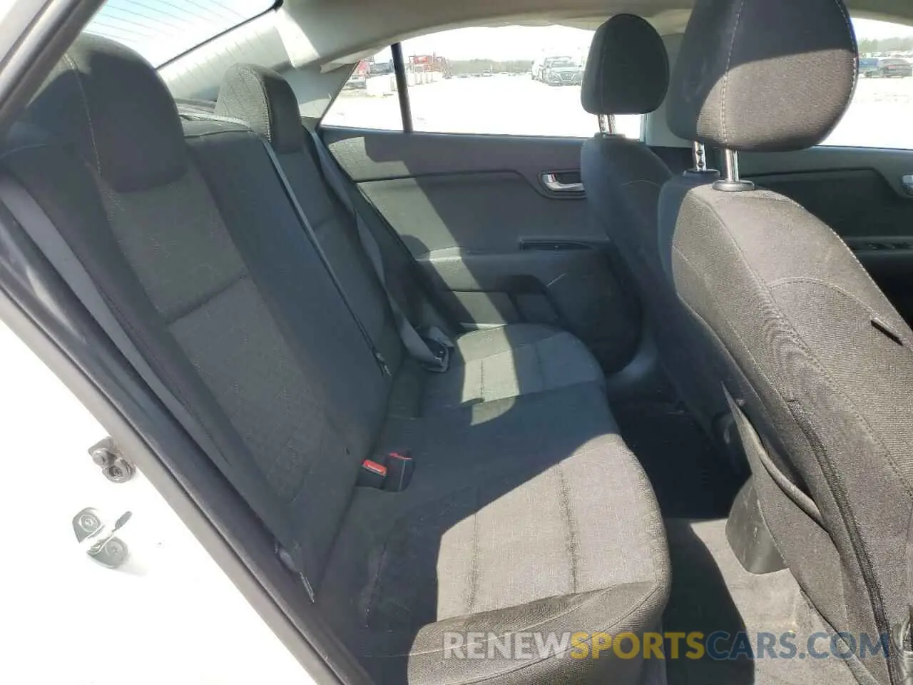 11 Photograph of a damaged car 3KPA24AD6PE566205 KIA RIO 2023