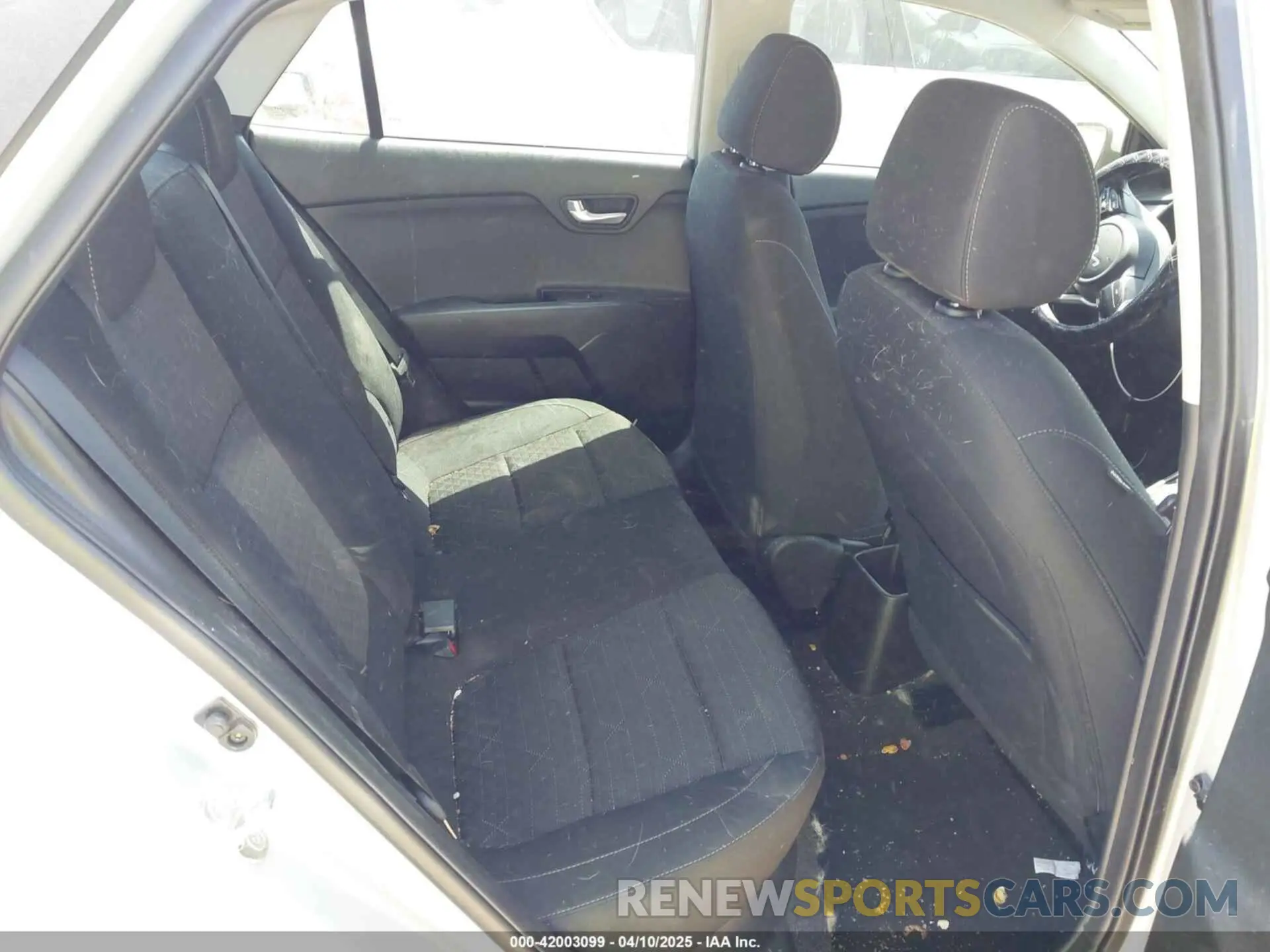 8 Photograph of a damaged car 3KPA24AD6PE600384 KIA RIO 2023