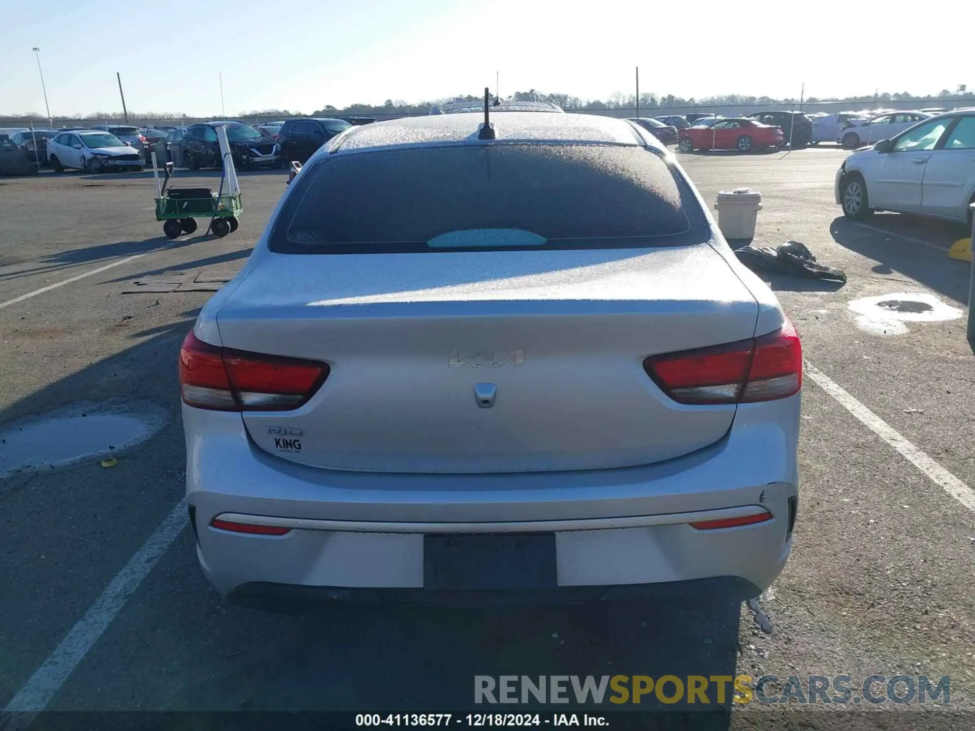 15 Photograph of a damaged car 3KPA24AD7PE549915 KIA RIO 2023