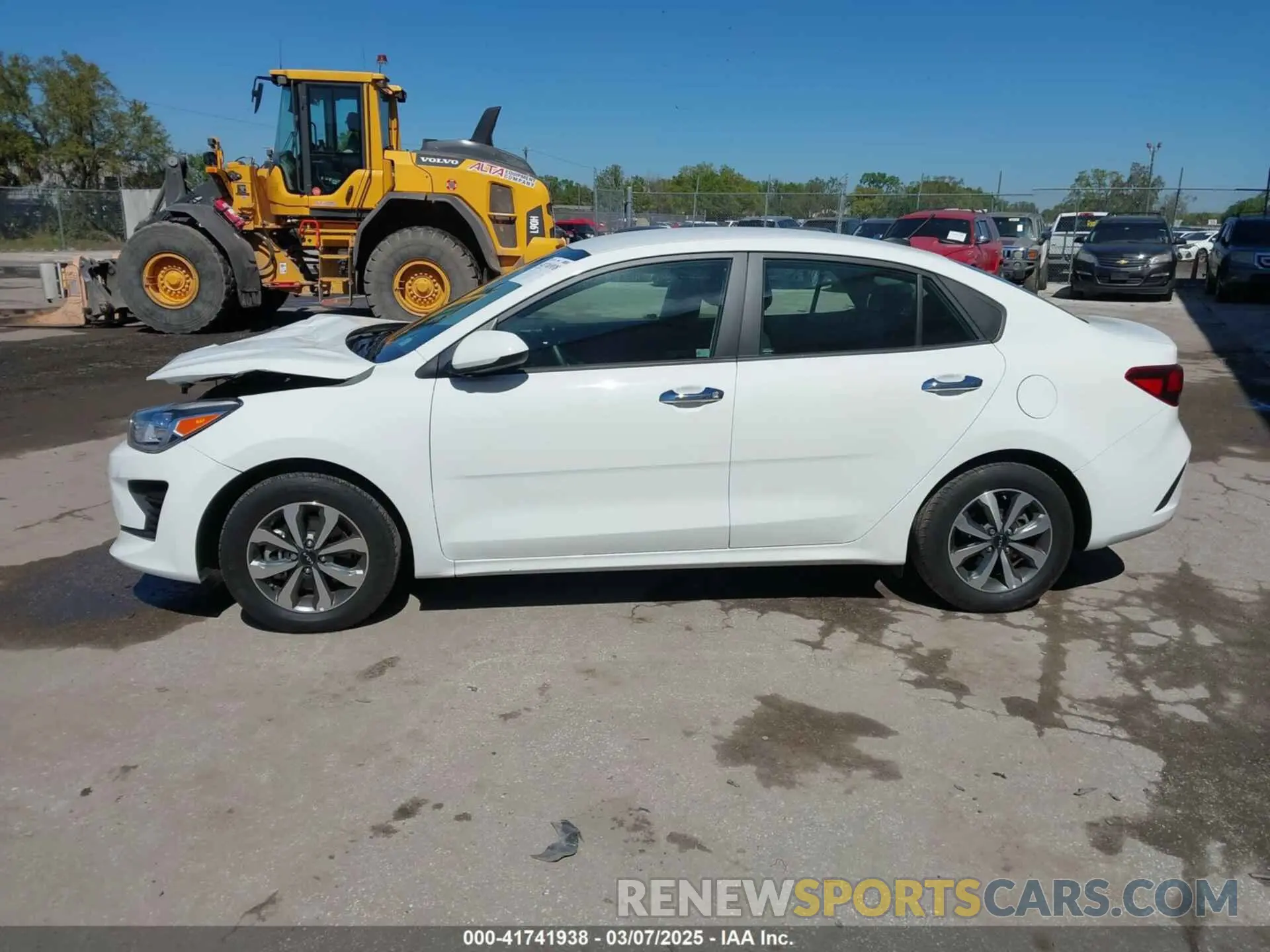 15 Photograph of a damaged car 3KPA24AD8PE554914 KIA RIO 2023