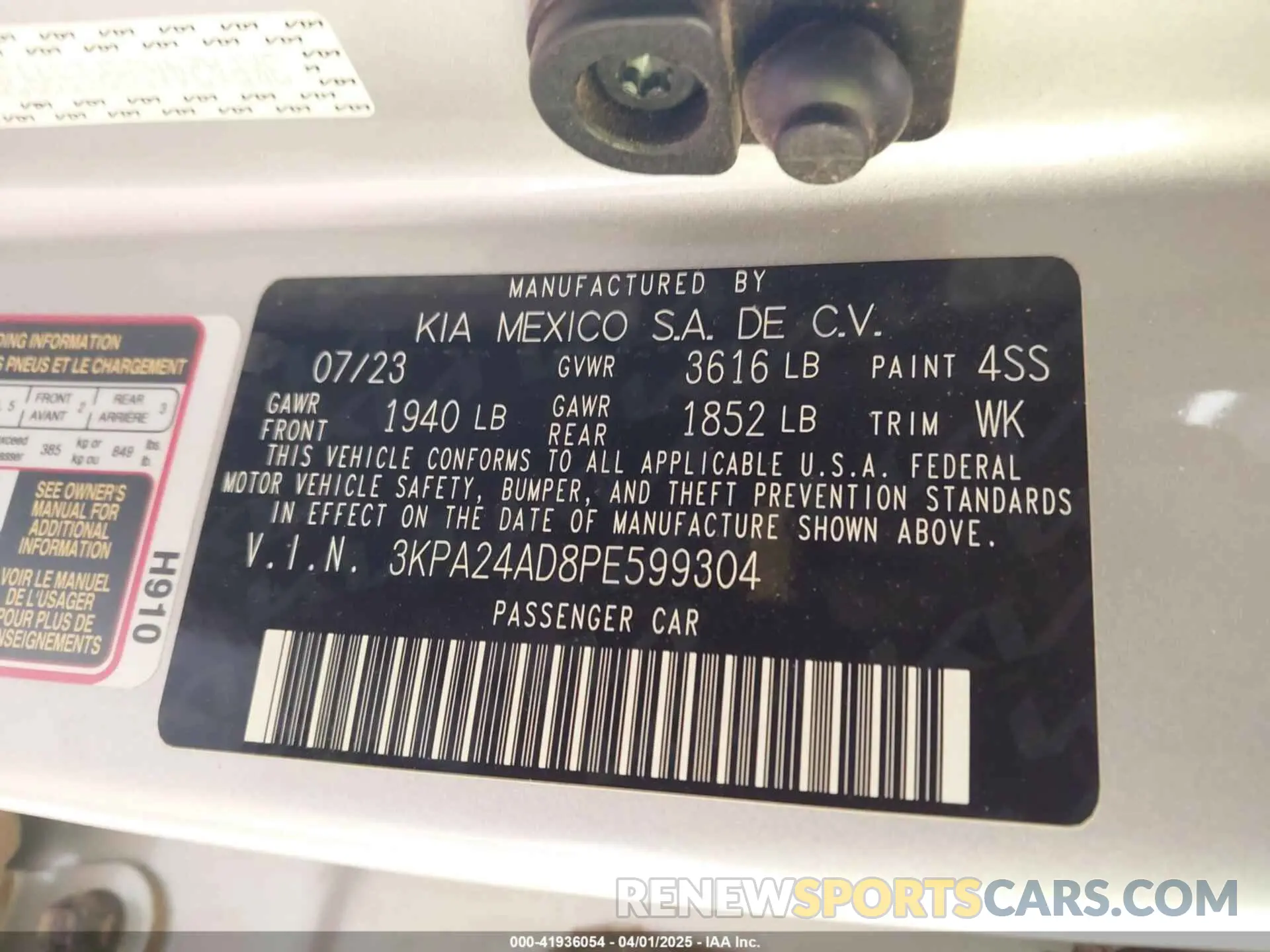 9 Photograph of a damaged car 3KPA24AD8PE599304 KIA RIO 2023